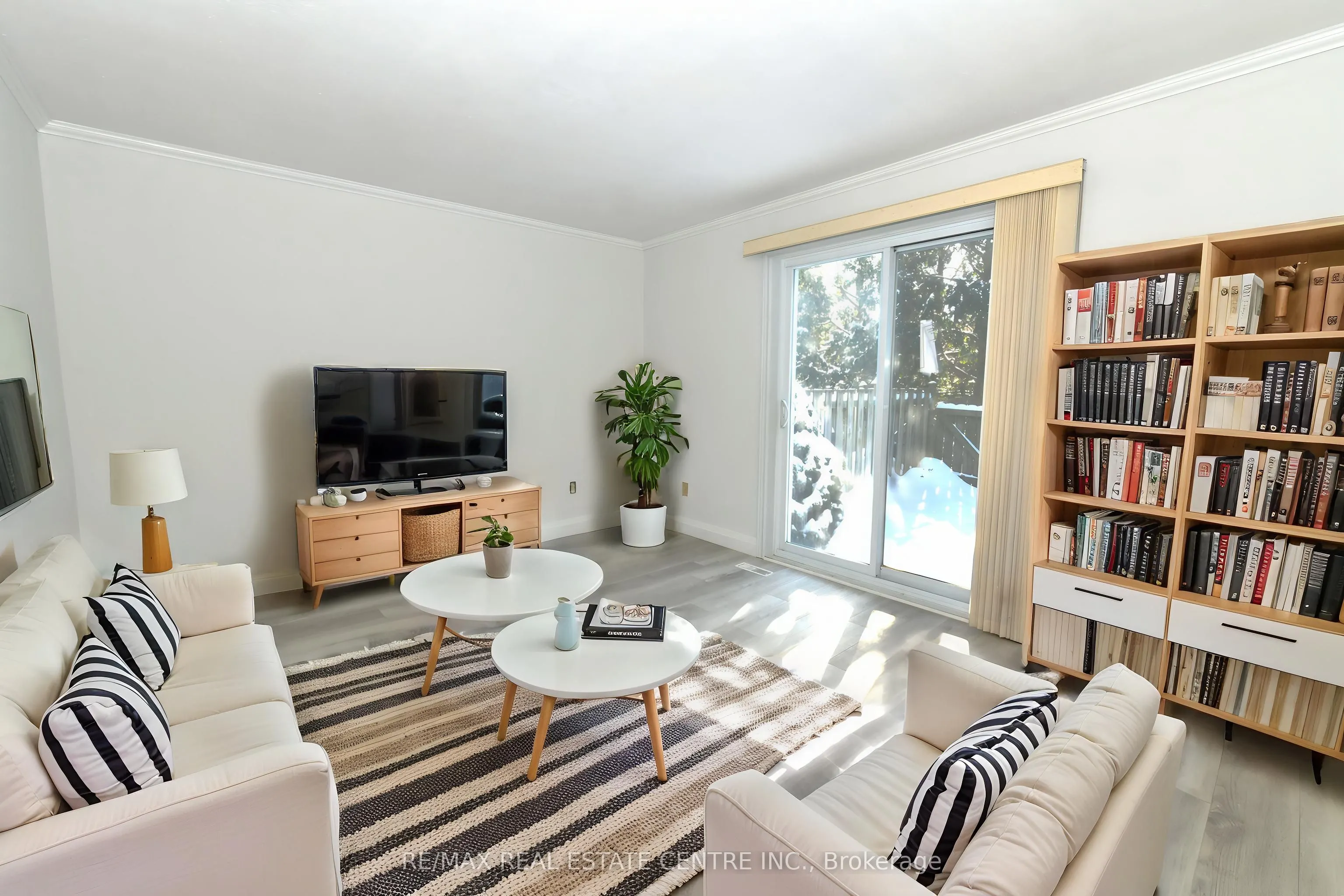 1247 Huron Street, #111