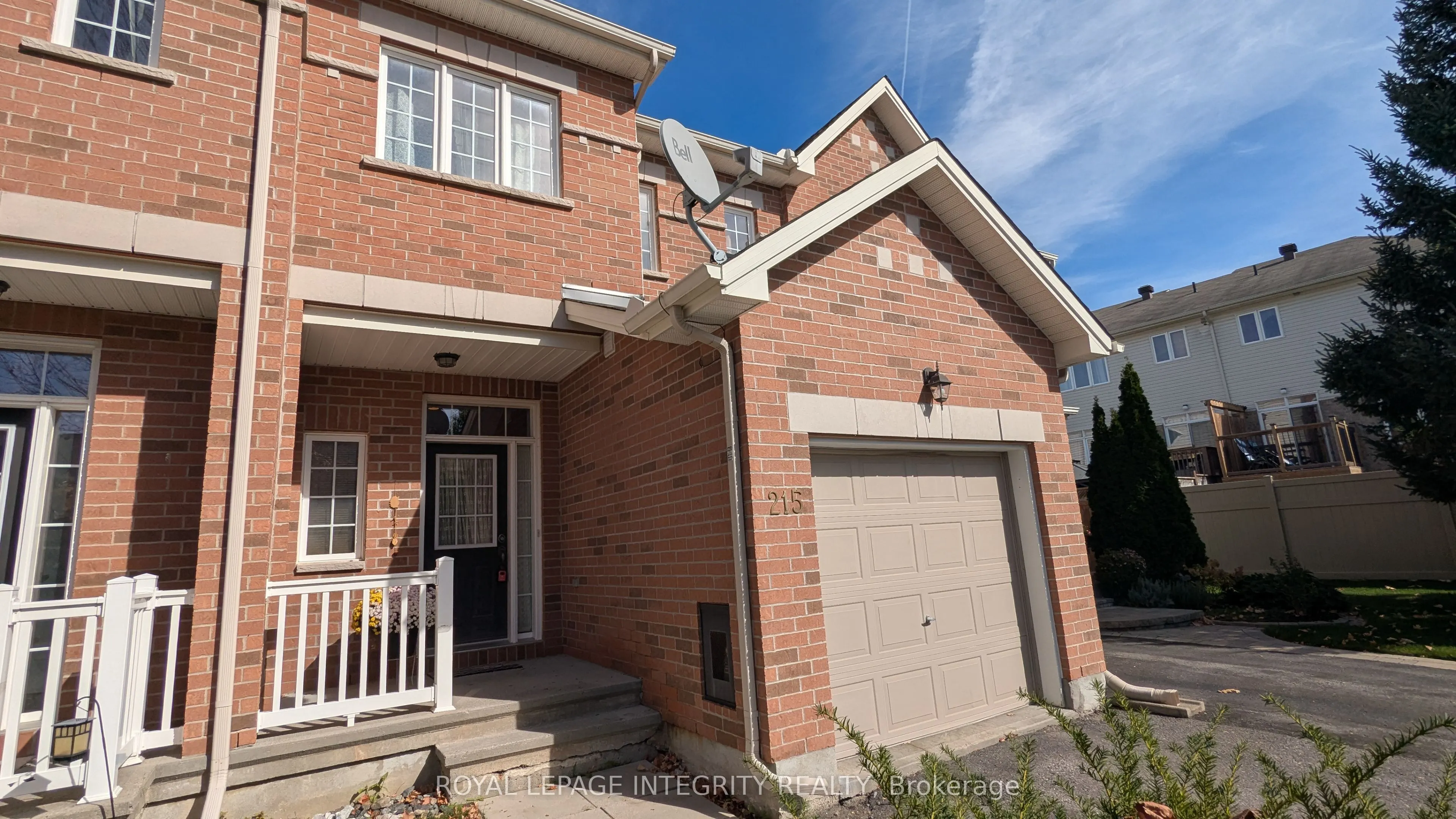 215 Badgeley Avenue