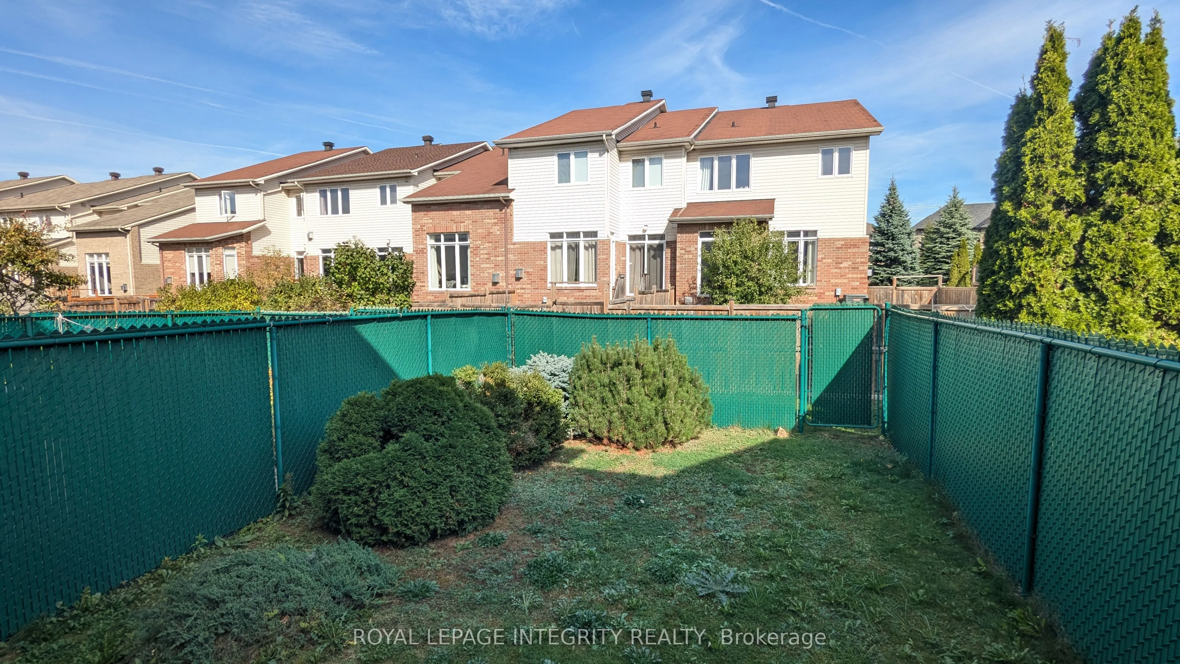 215 Badgeley Avenue