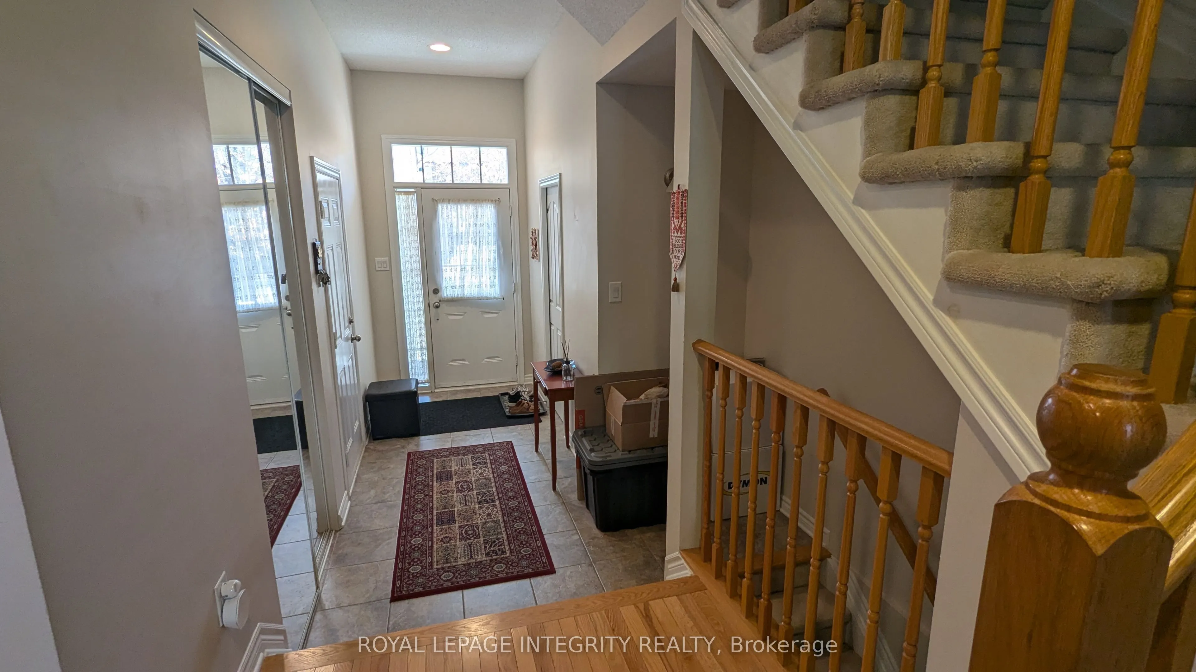215 Badgeley Avenue