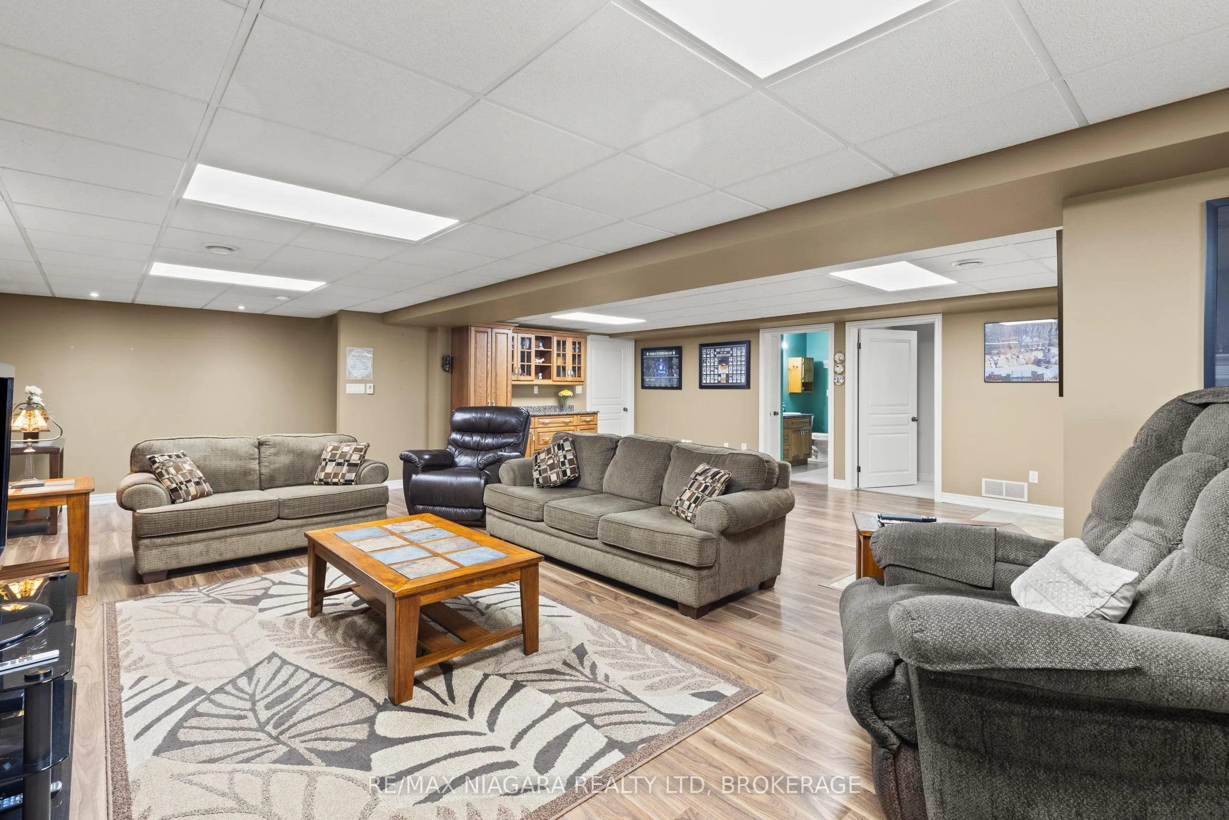194 Hillsdale Road