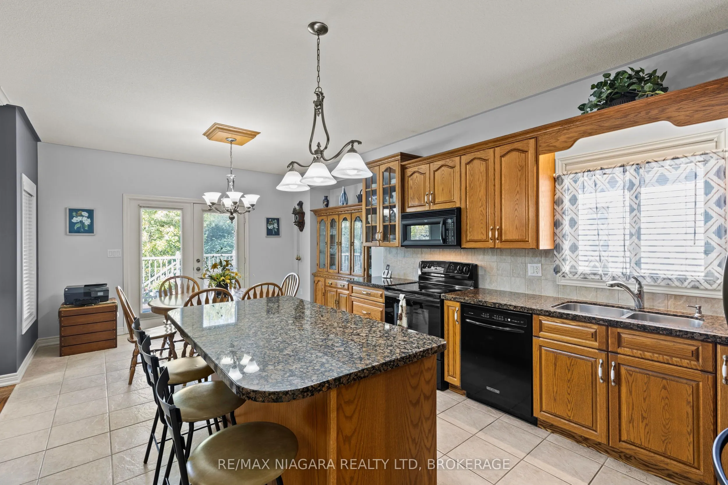 194 Hillsdale Road