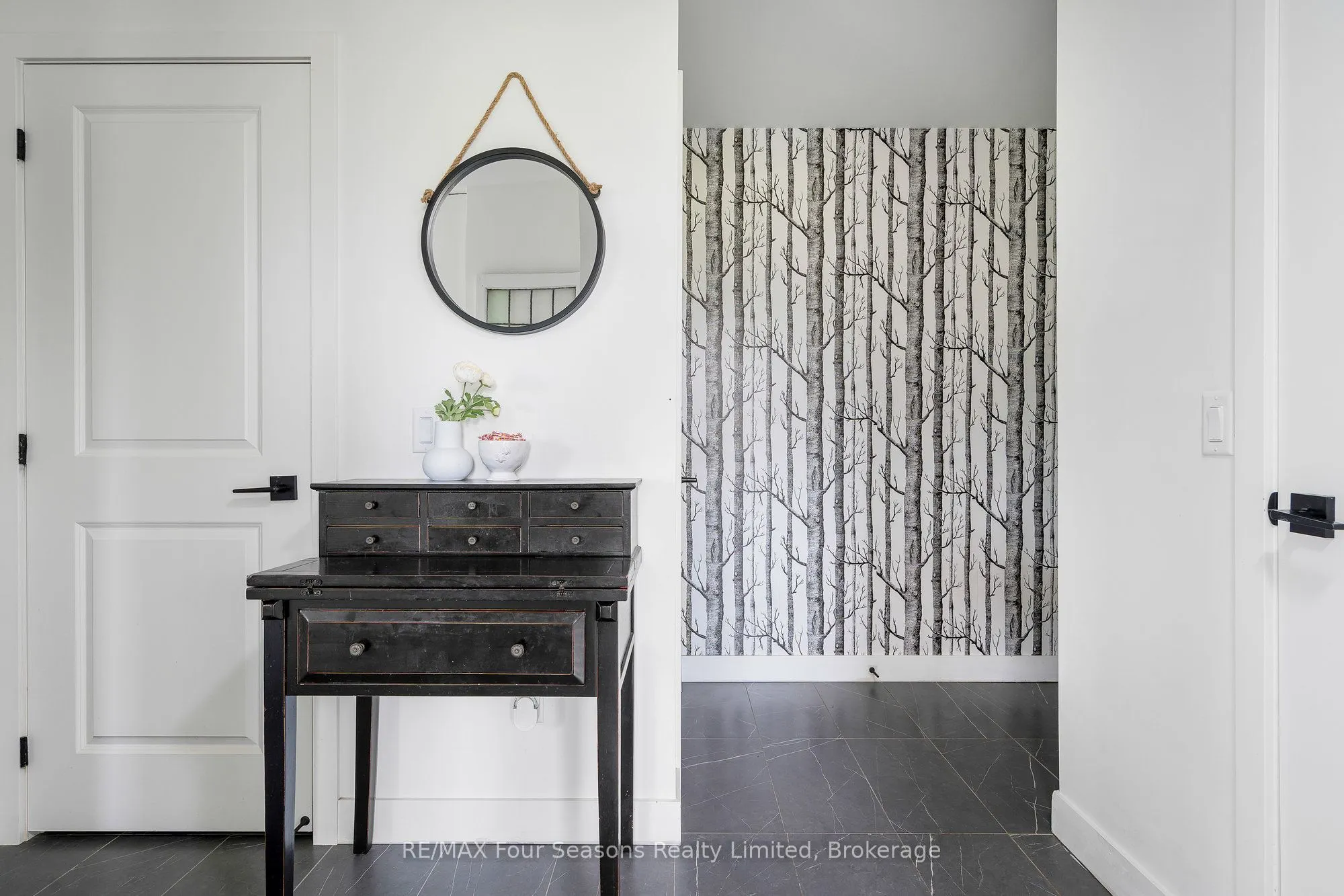 12 BEAUSOLEIL Lane, #302