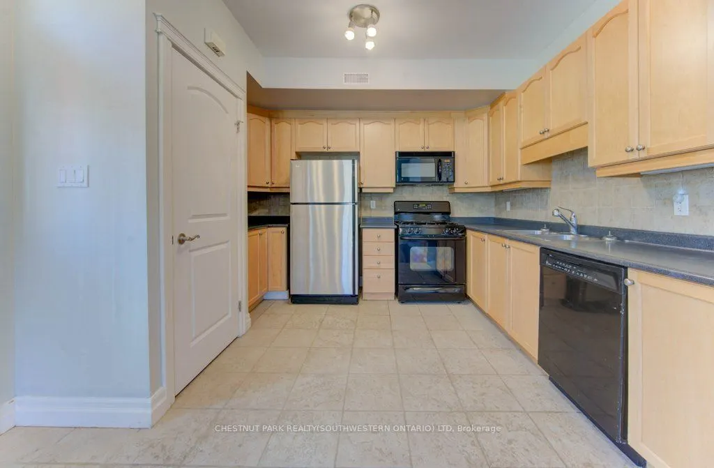 555 King Street E, #7