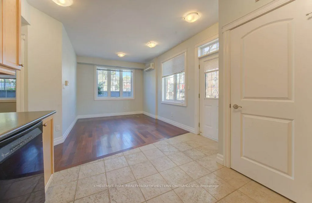 555 King Street E, #7