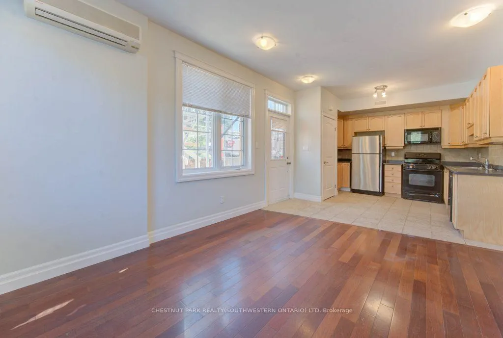 555 King Street E, #7