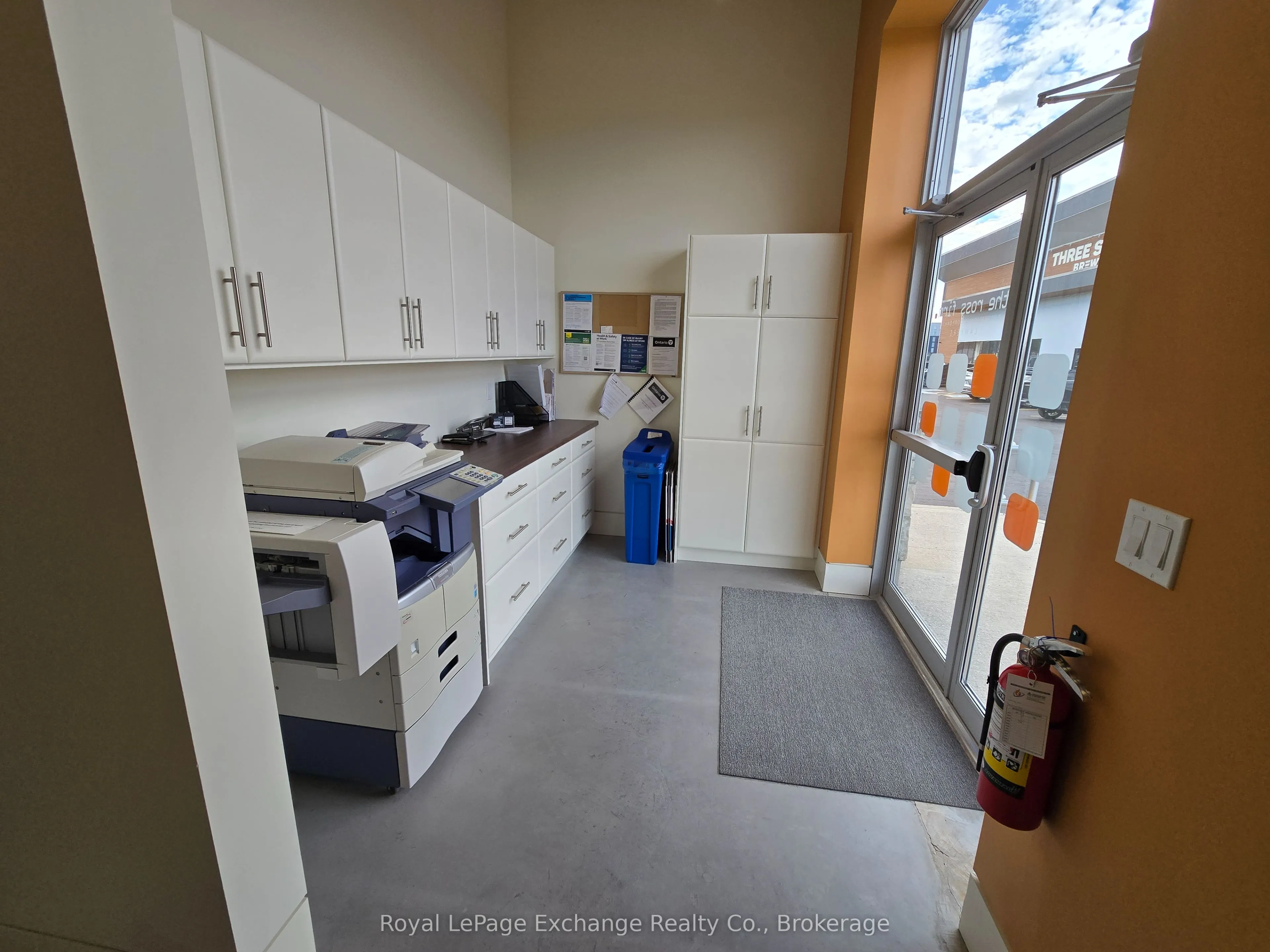 1246-B Goderich (Highway 21) Street N, #Unit 1