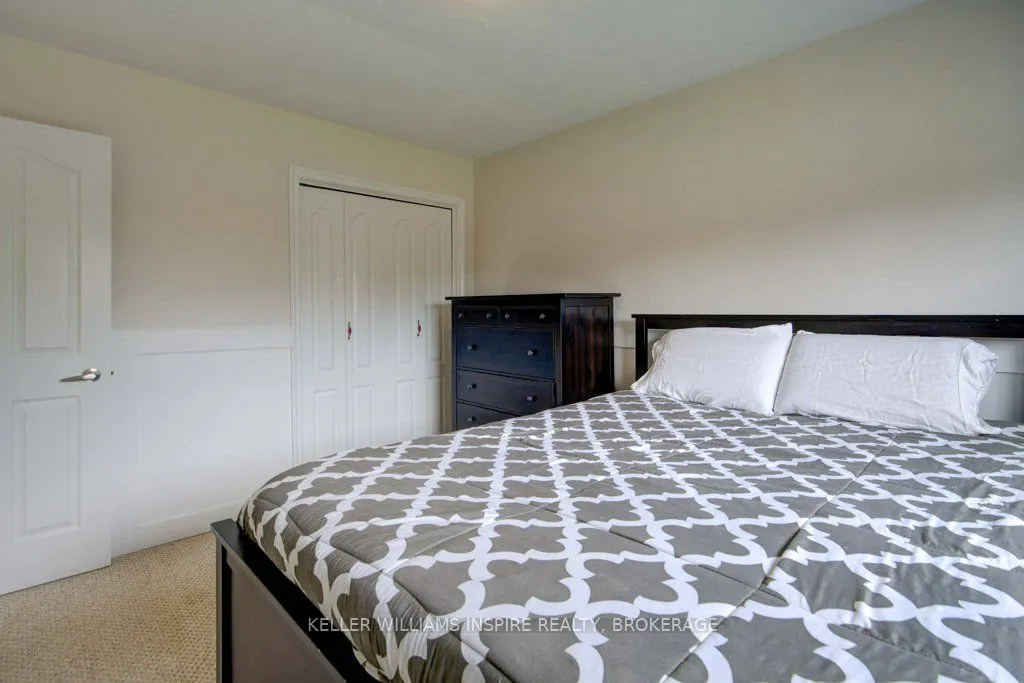 87 Jeffrey Drive