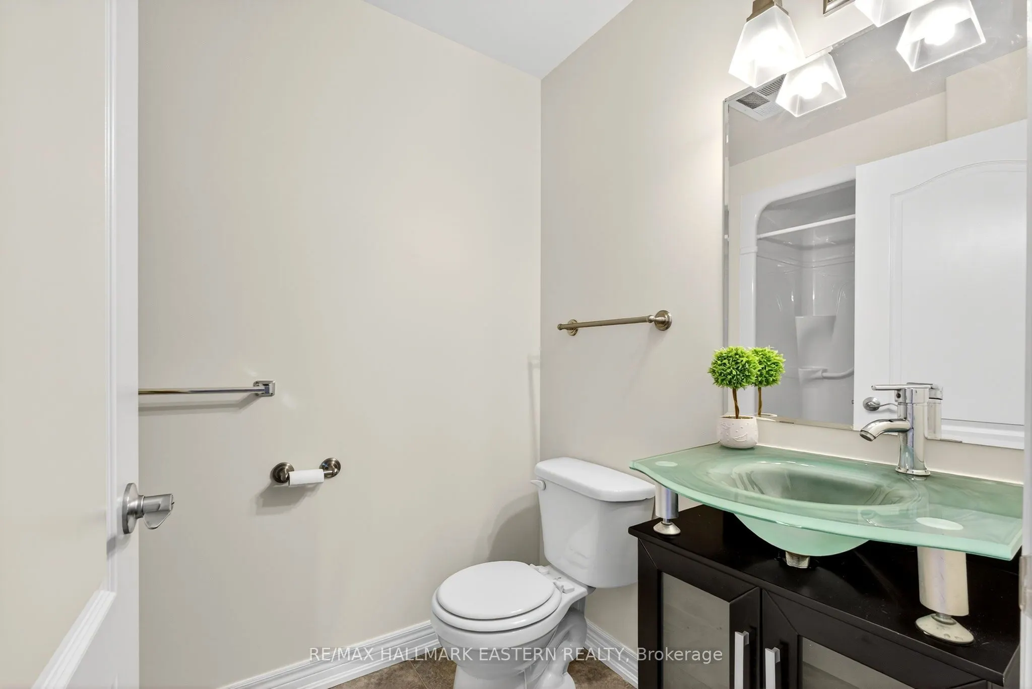 869 Clonsilla Avenue, #PH06