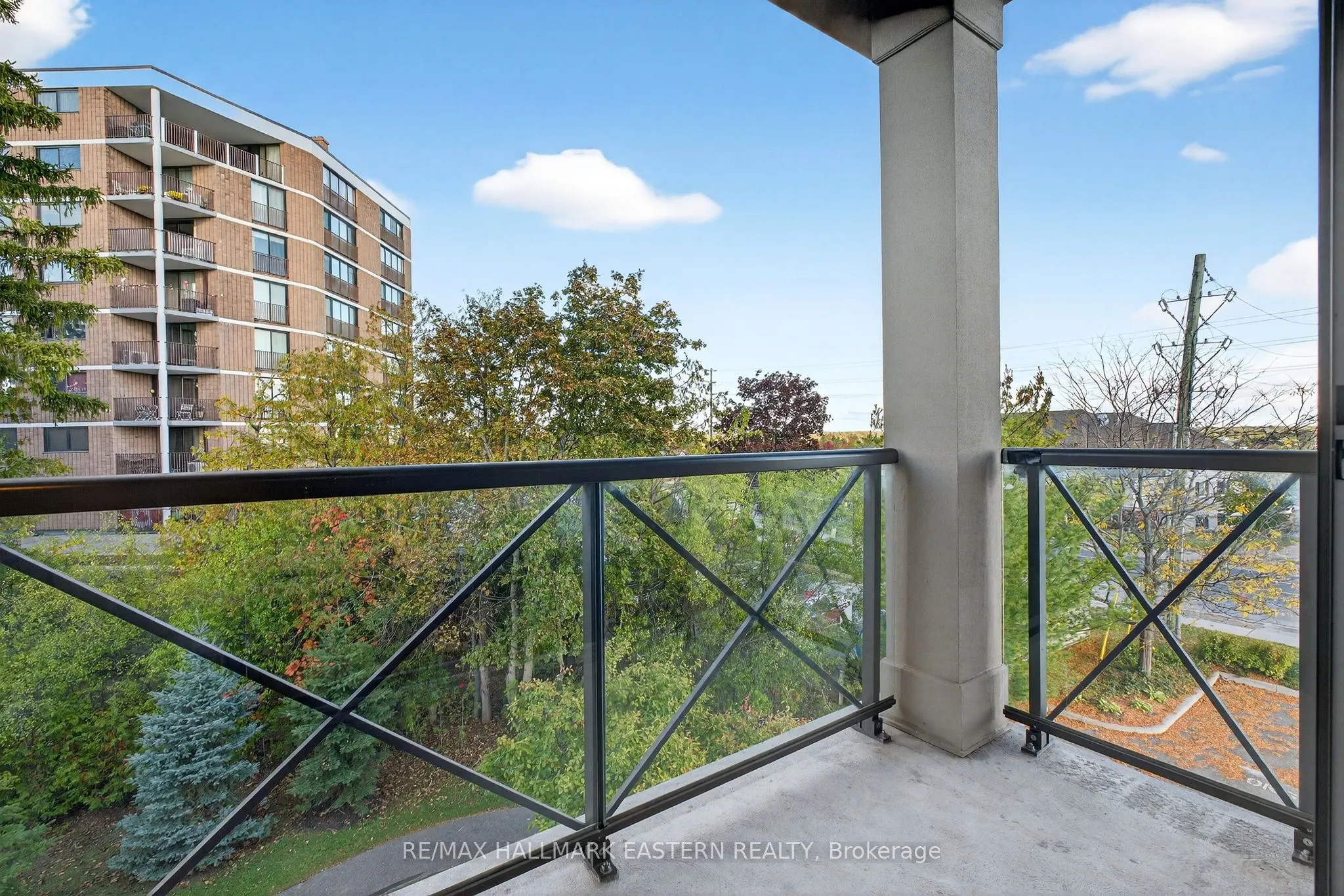 869 Clonsilla Avenue, #PH06