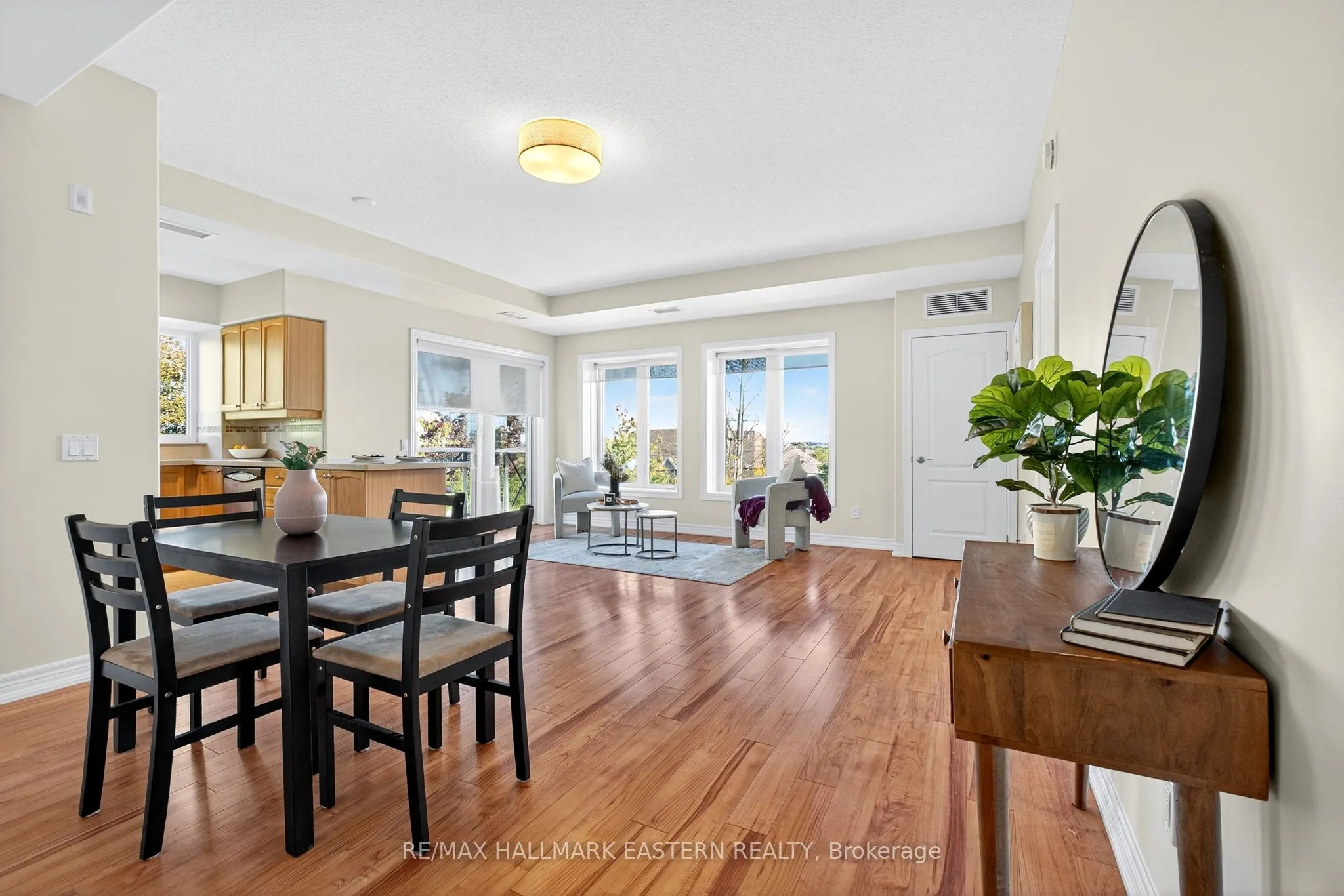 869 Clonsilla Avenue, #PH06