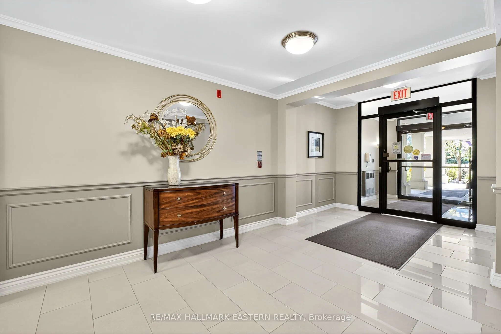 869 Clonsilla Avenue, #PH06