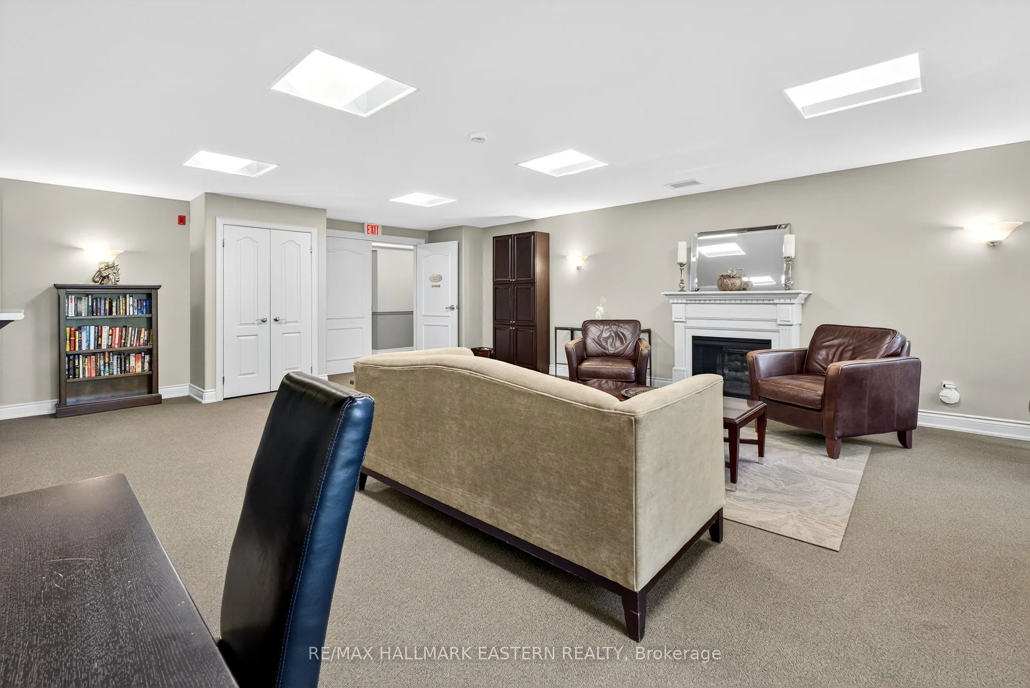 869 Clonsilla Avenue, #PH06