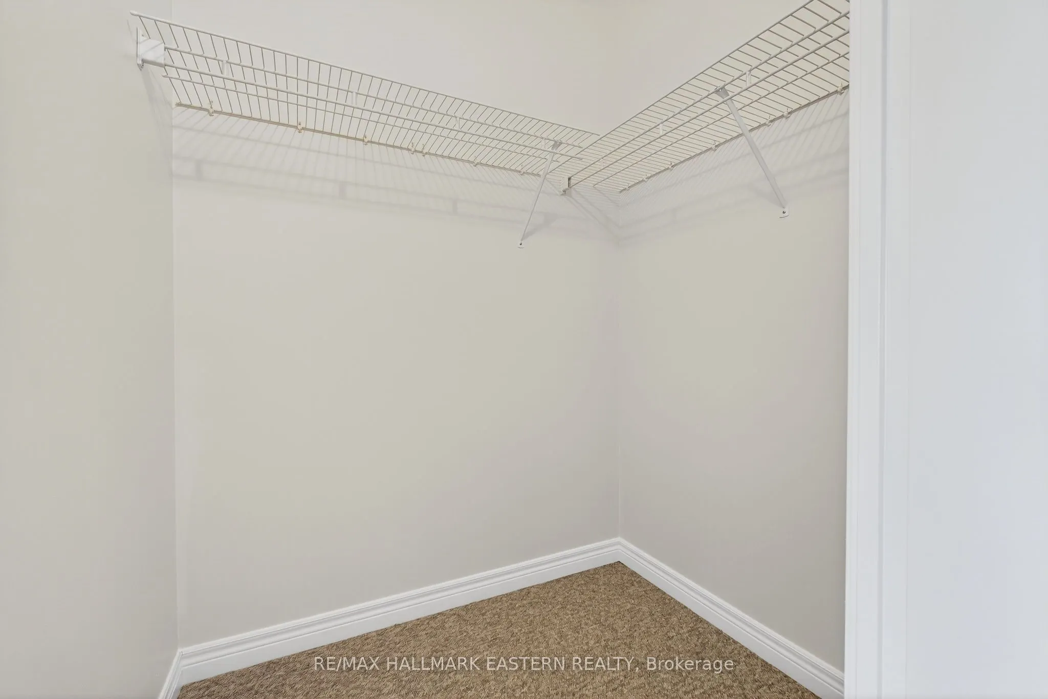 869 Clonsilla Avenue, #PH06