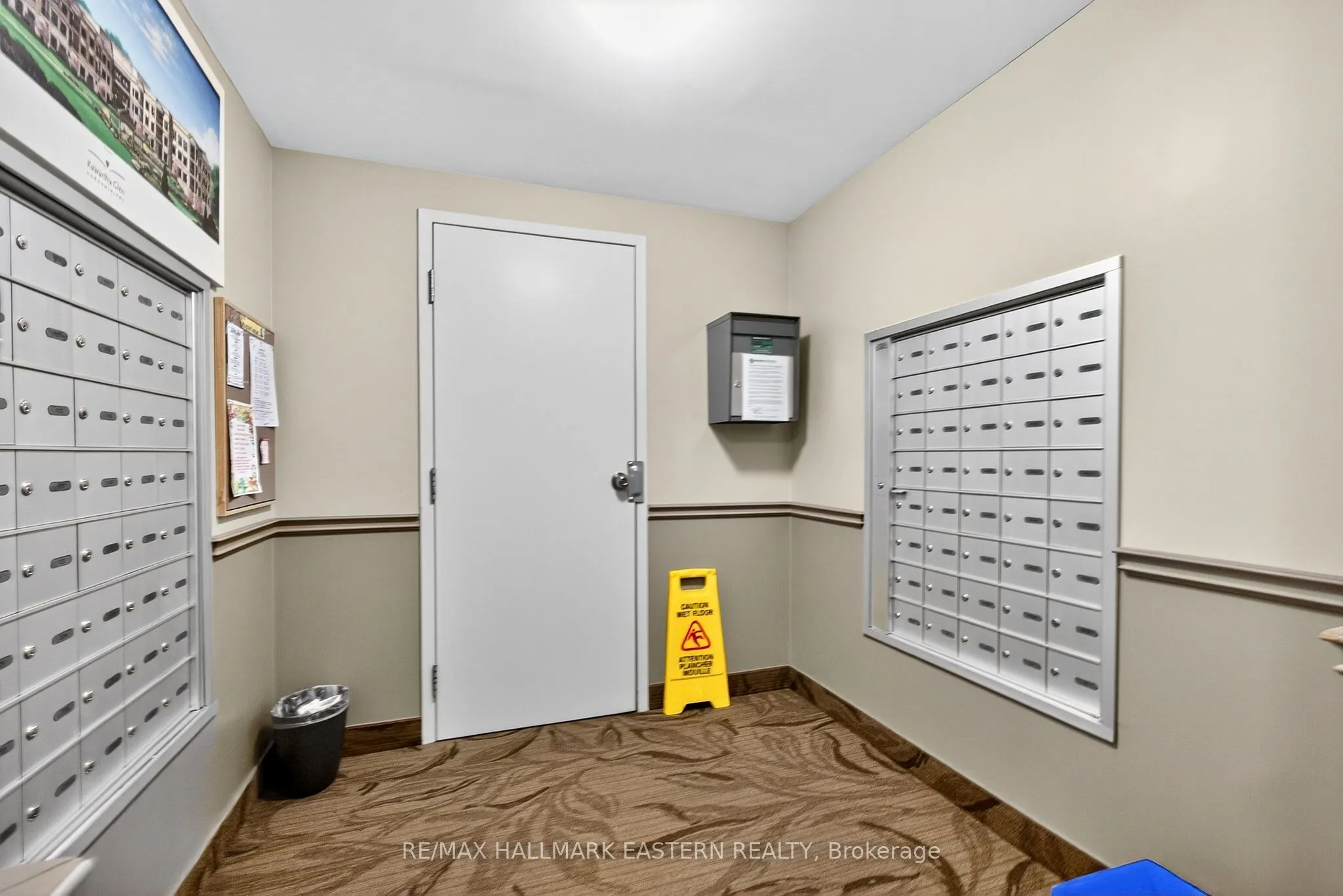 869 Clonsilla Avenue, #PH06
