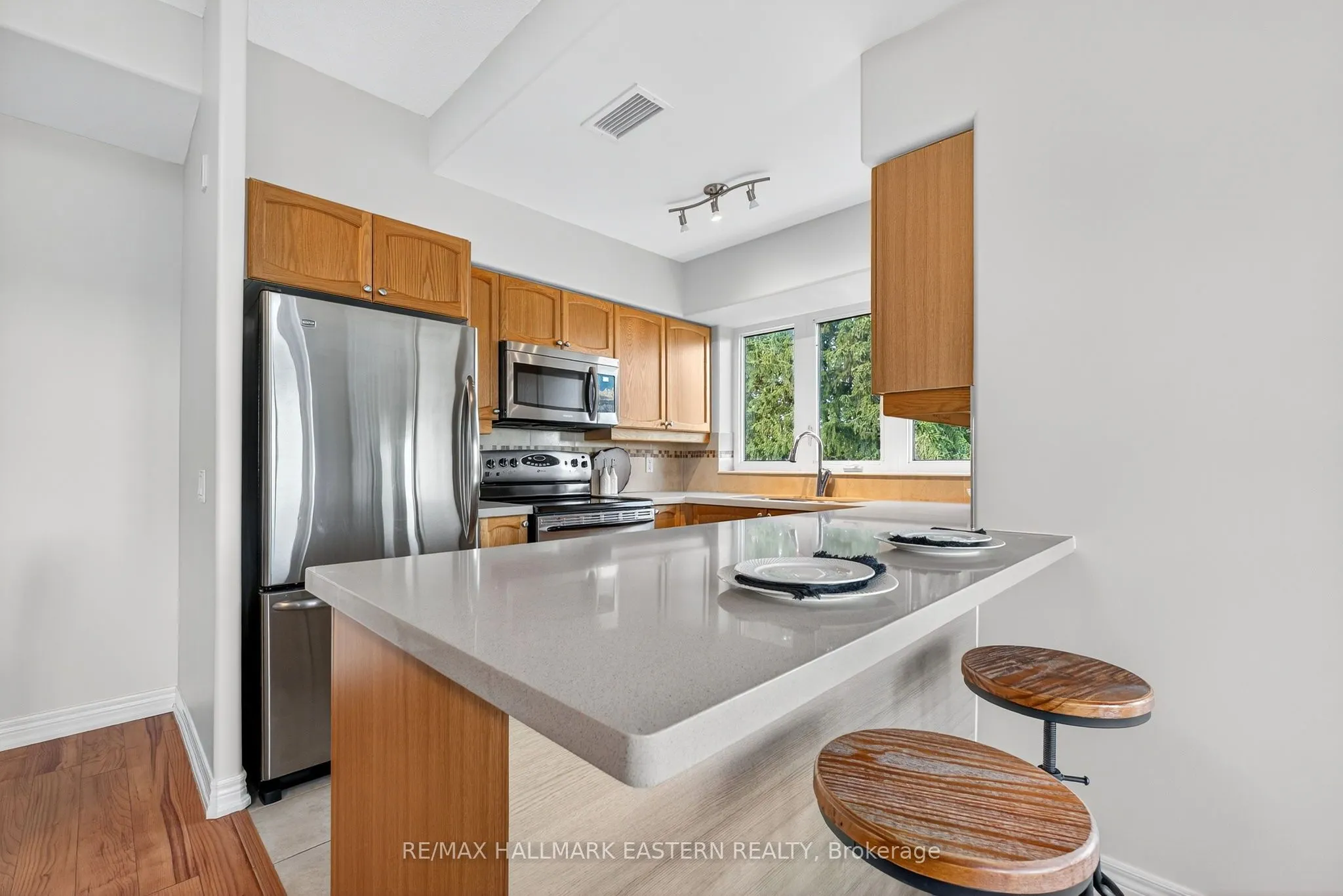869 Clonsilla Avenue, #PH06