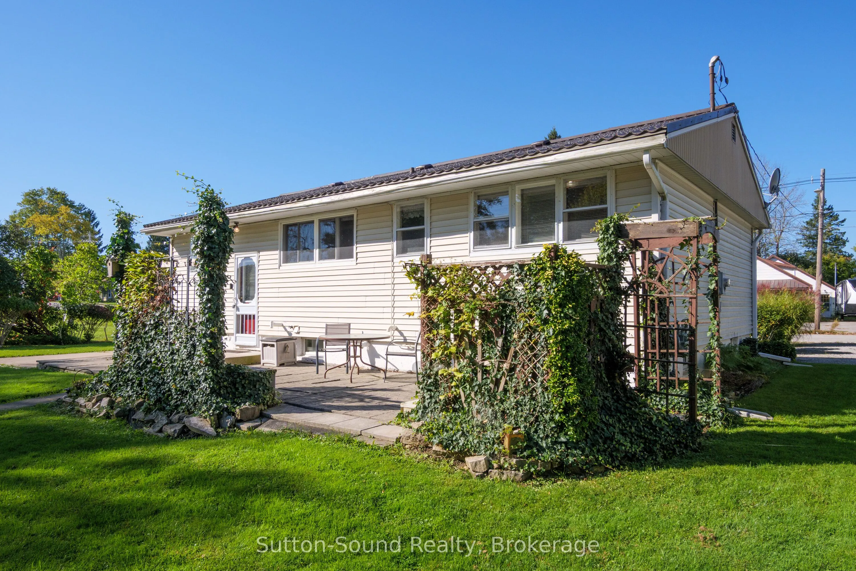 507 McNaughton Street