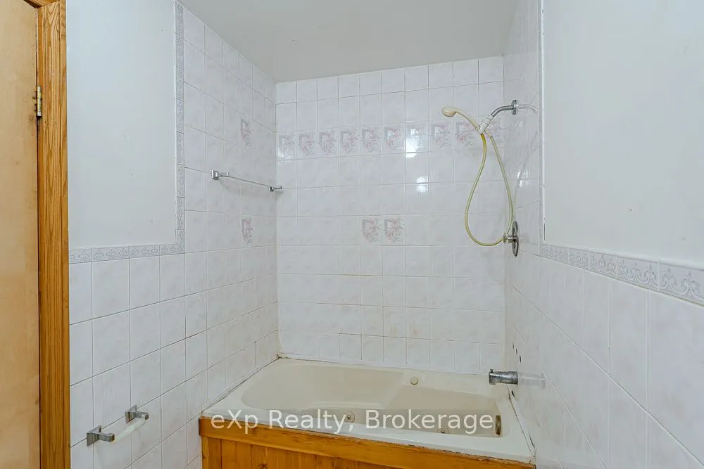 51 Parkside Avenue