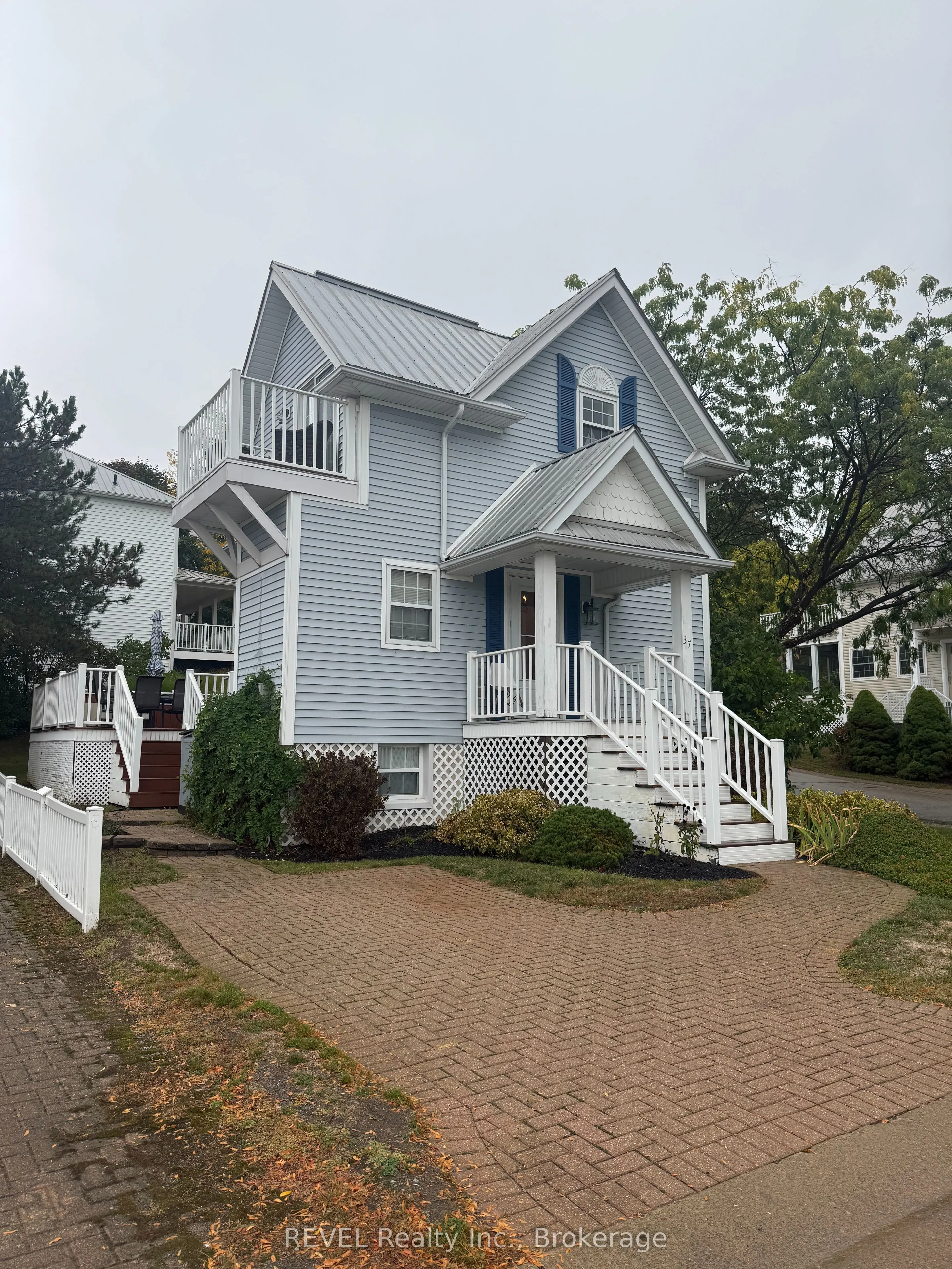 37 Newport Beach Boulevard