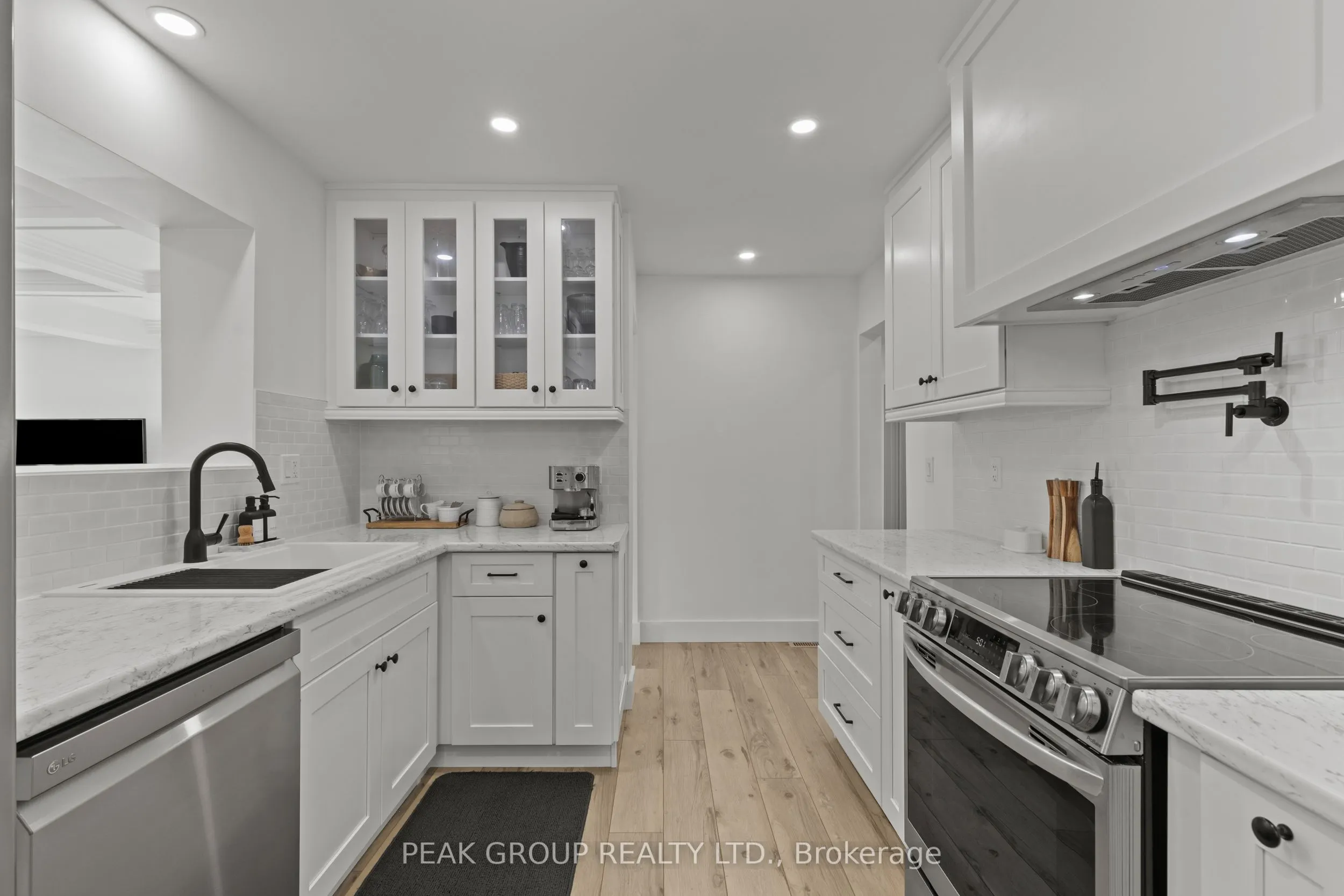 3799 Windermere Road