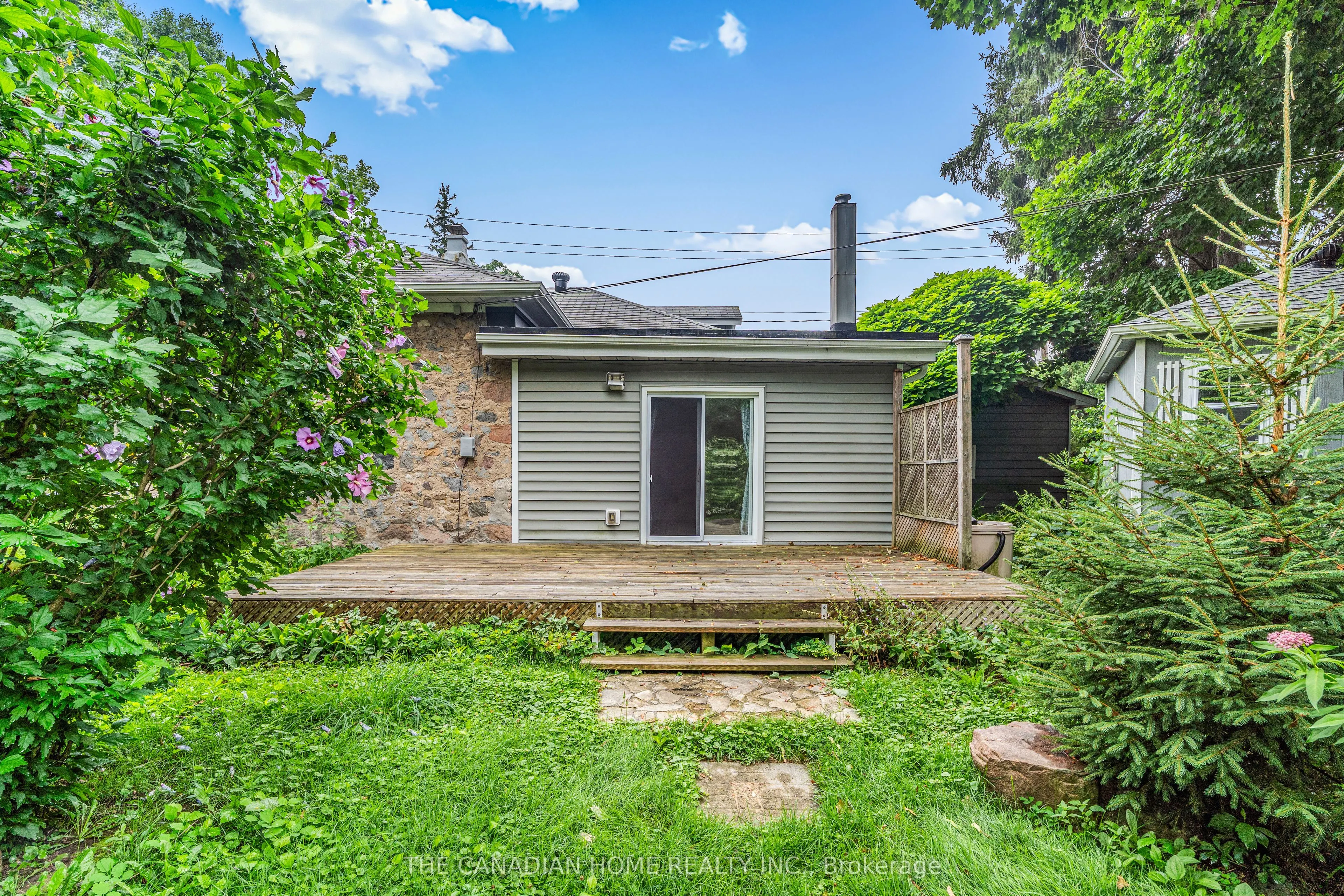 42 McNaughton Street