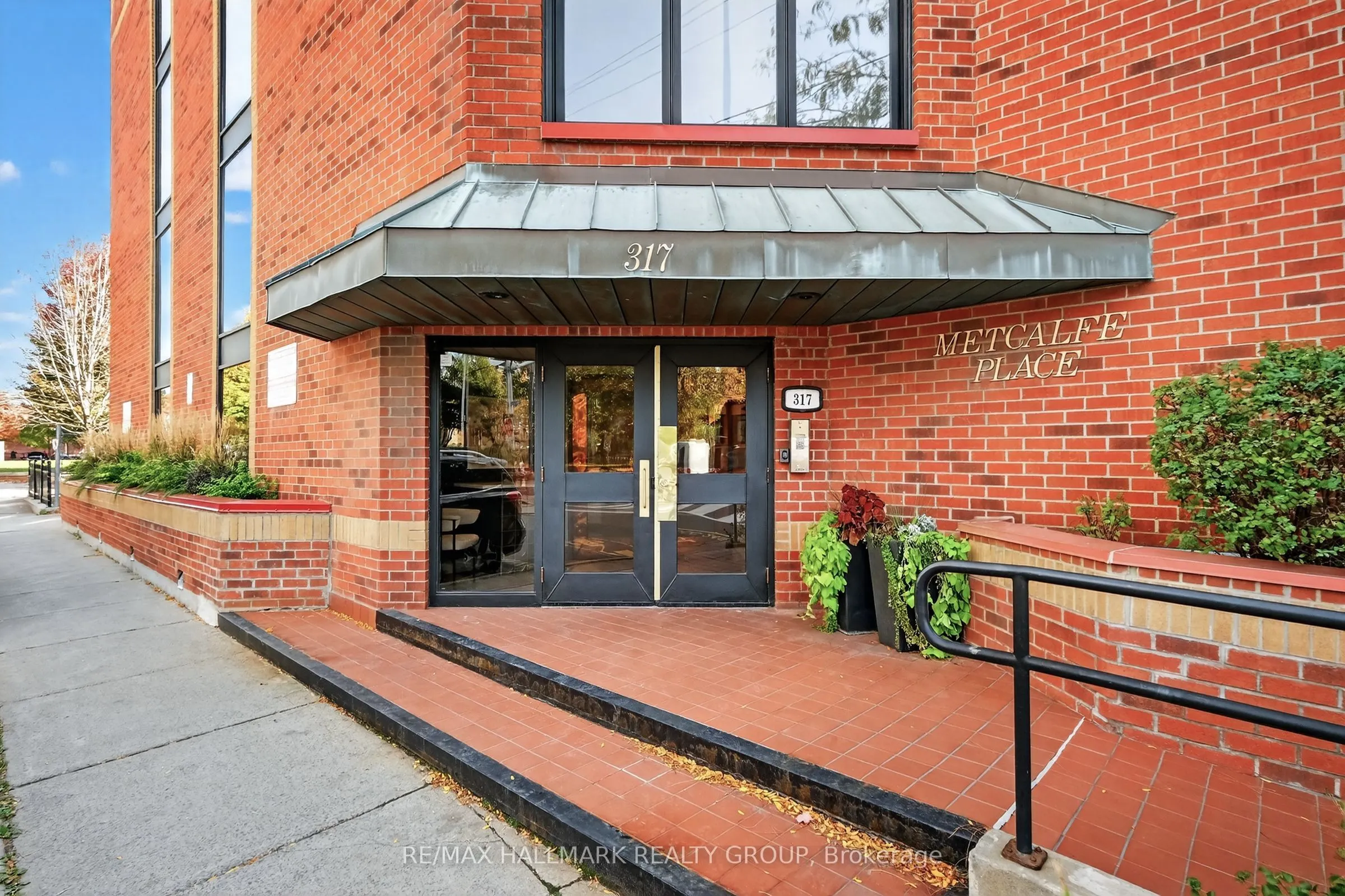 317 METCALFE Street, #202