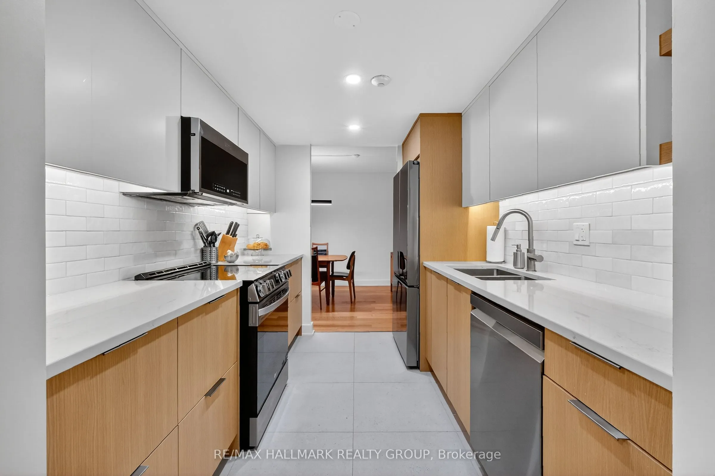 317 METCALFE Street, #202
