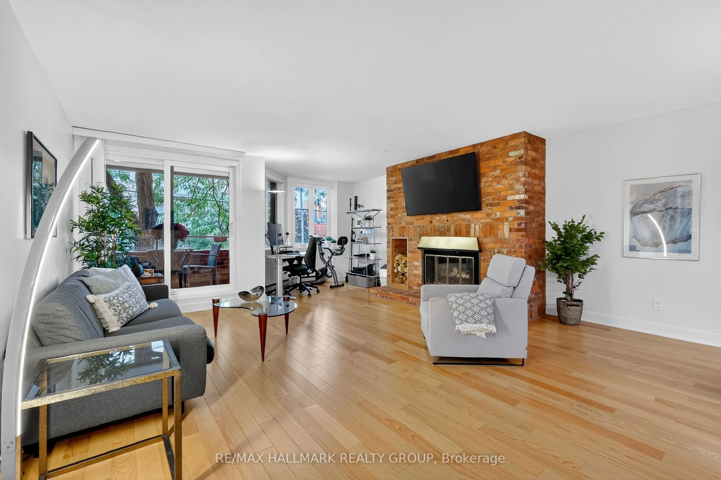 317 METCALFE Street, #202