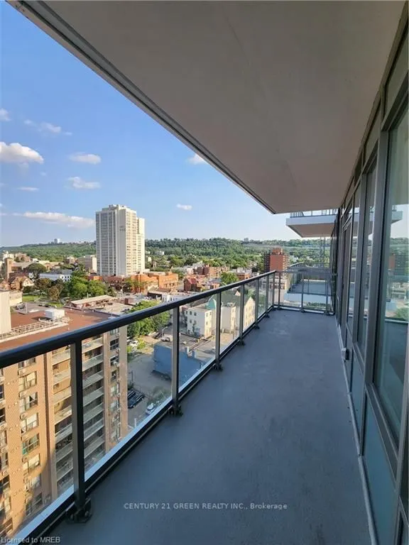 212 King William Street, #1204