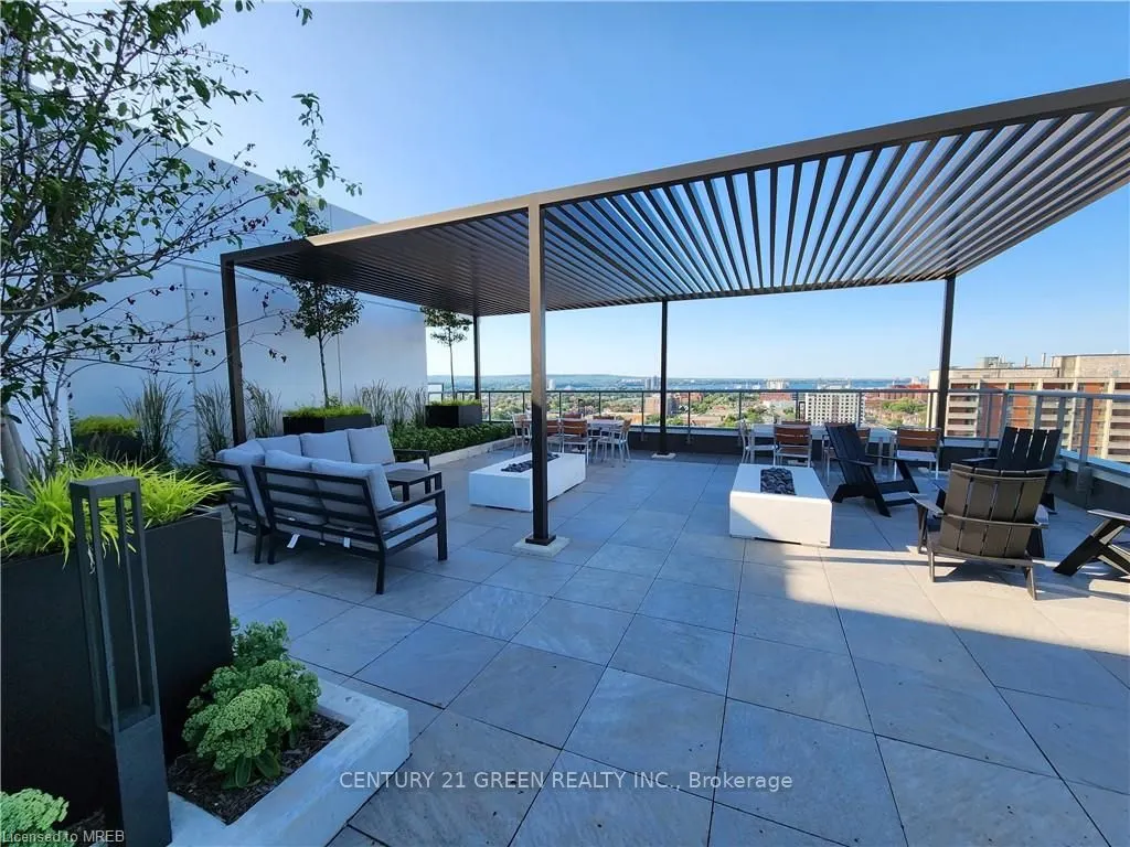 212 King William Street, #1204