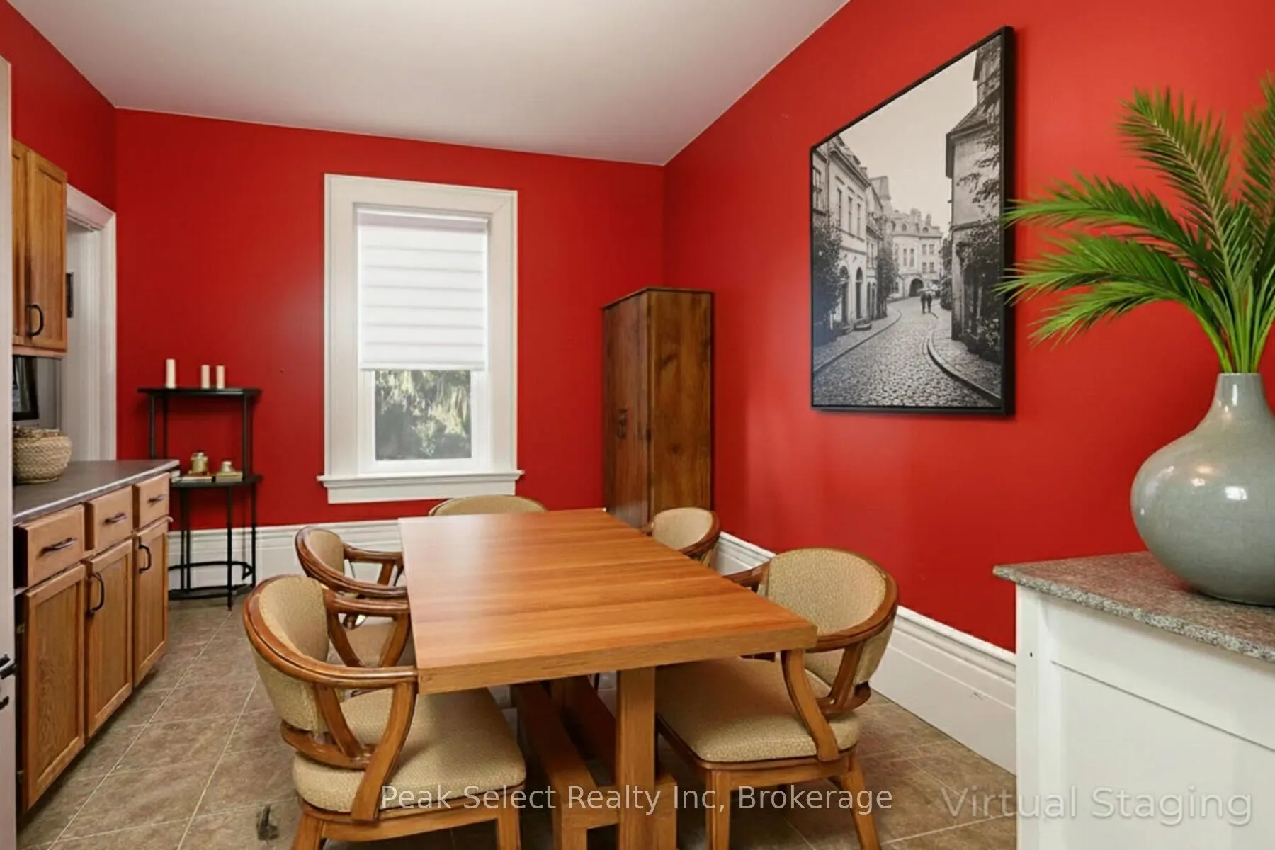 71 Wellington Street S
