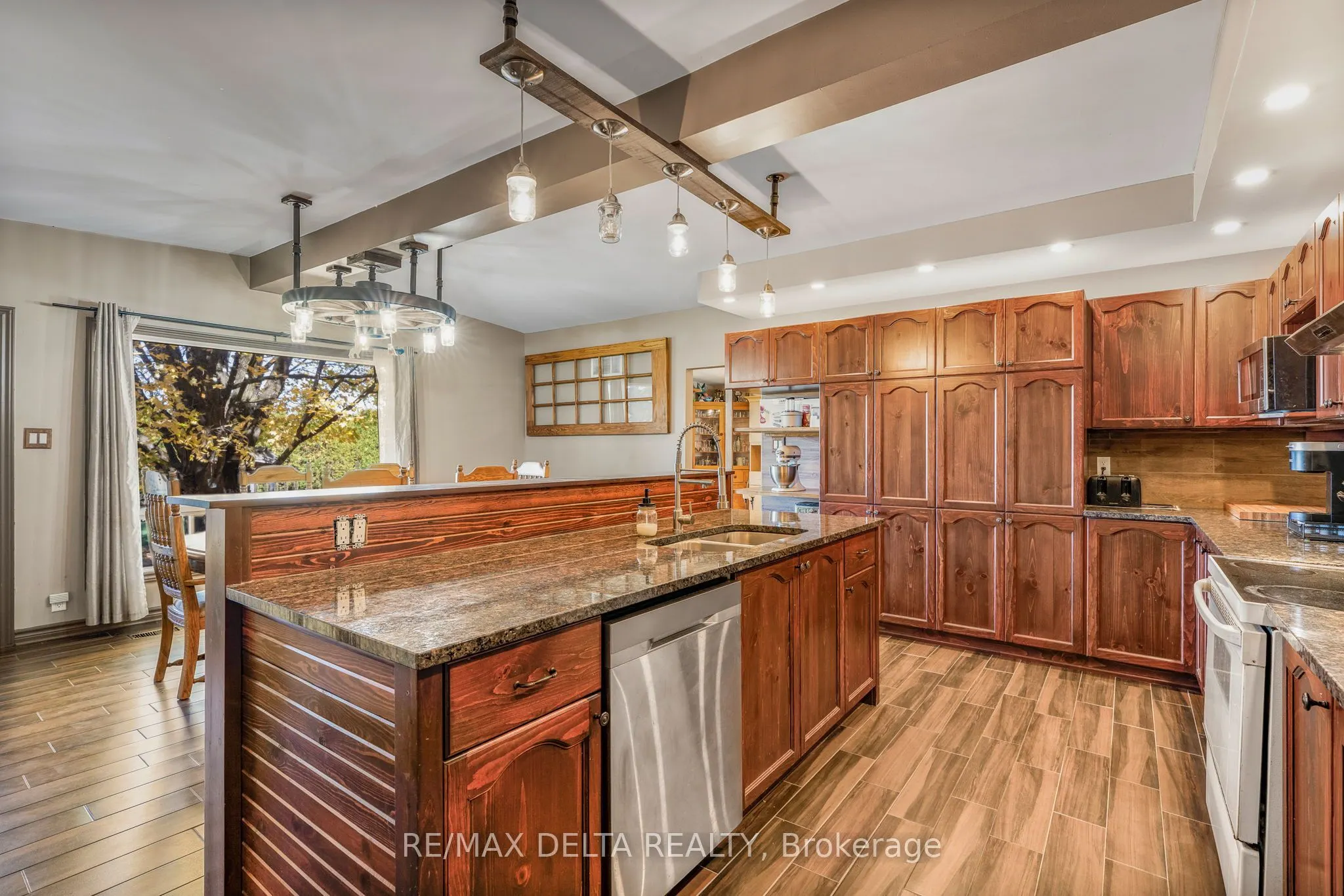4866 County Road 17