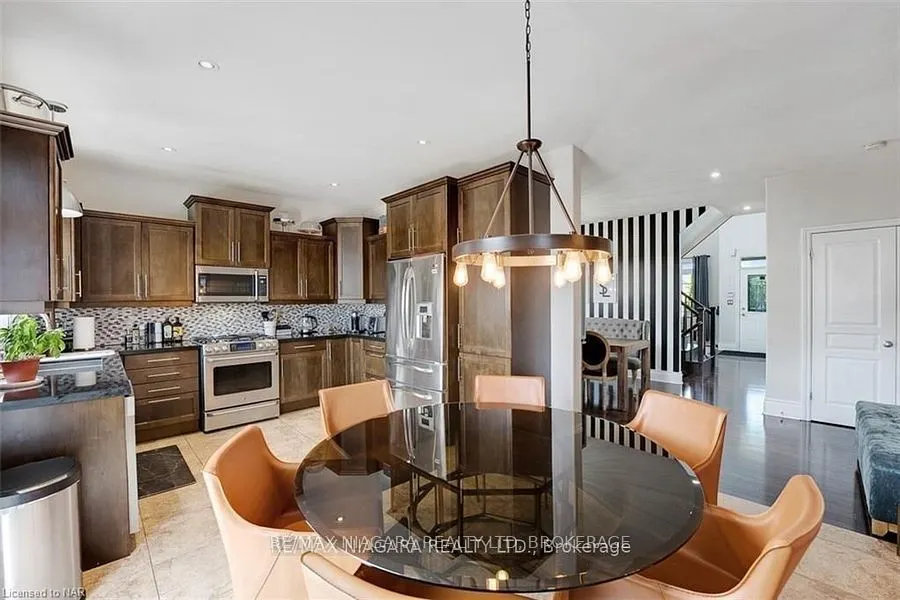 6618 Flora Court