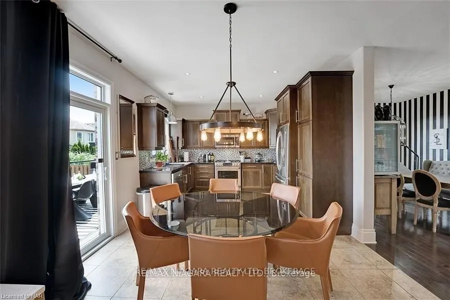 6618 Flora Court