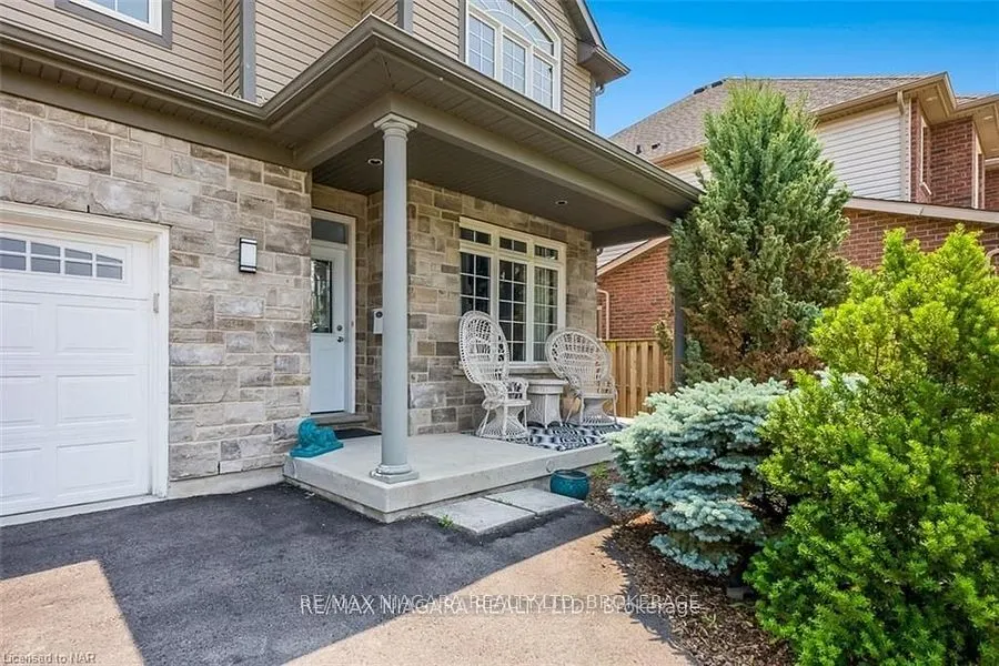 6618 Flora Court