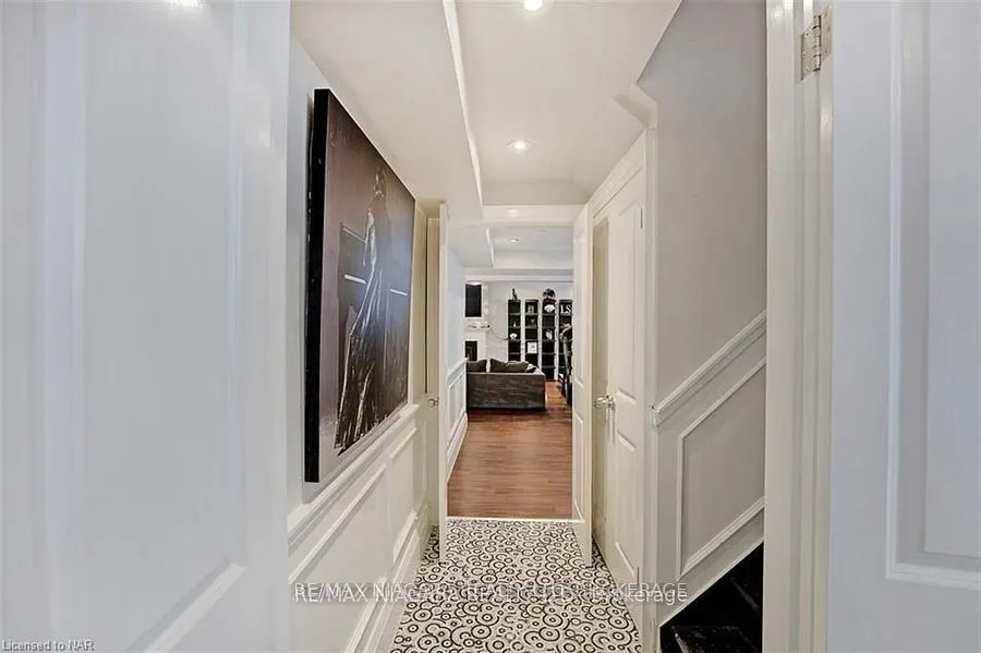 6618 Flora Court