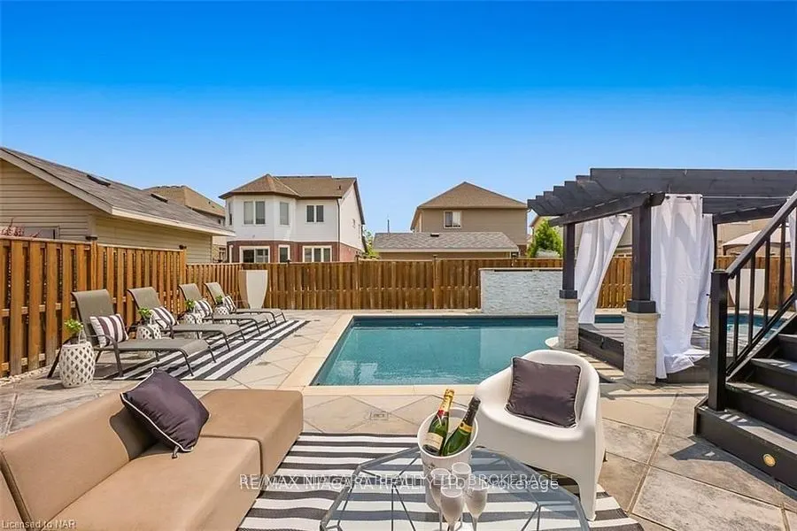 6618 Flora Court