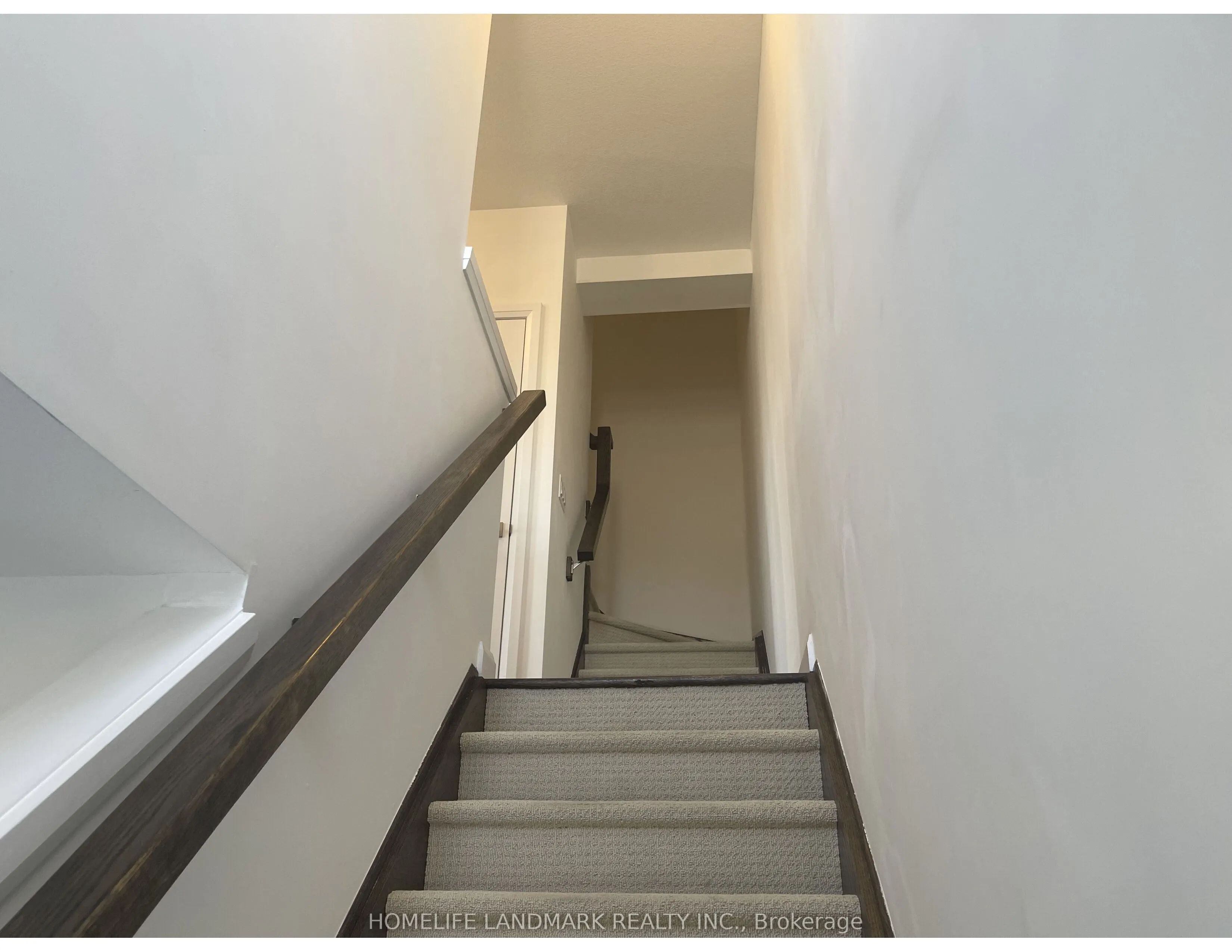 1169 Garner Road E, #31