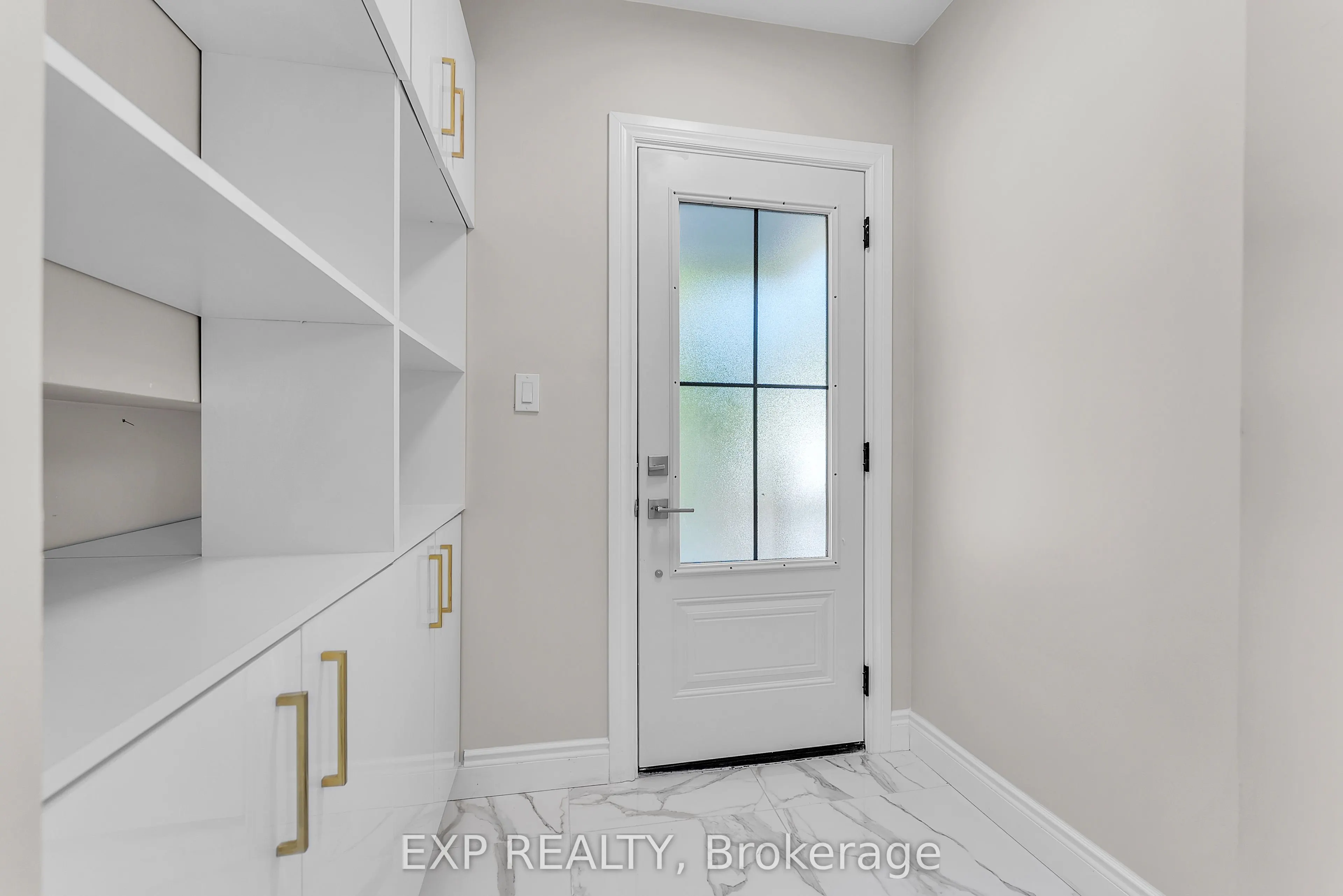 276 Foster Avenue