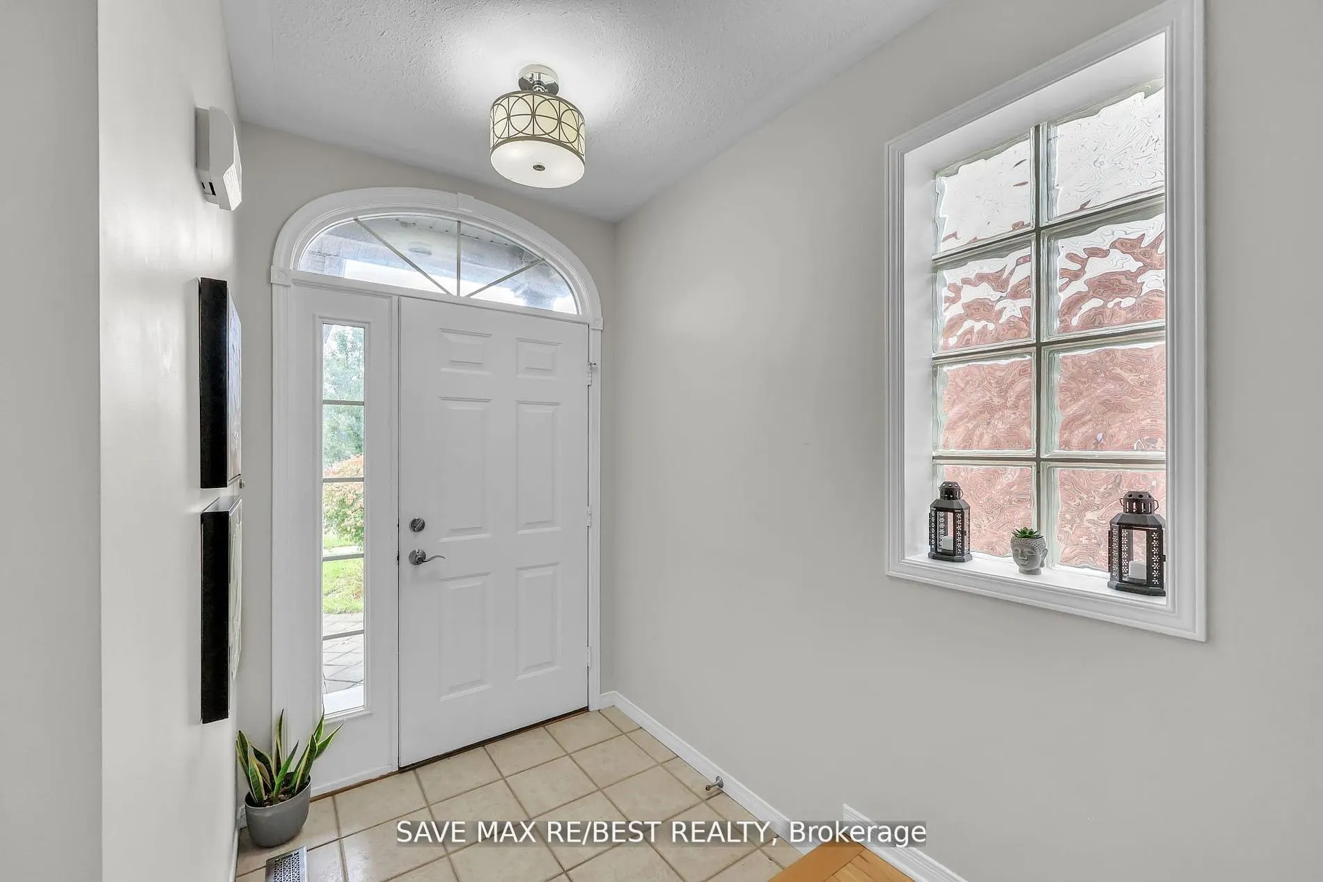 1143 BLACKMAPLE Drive