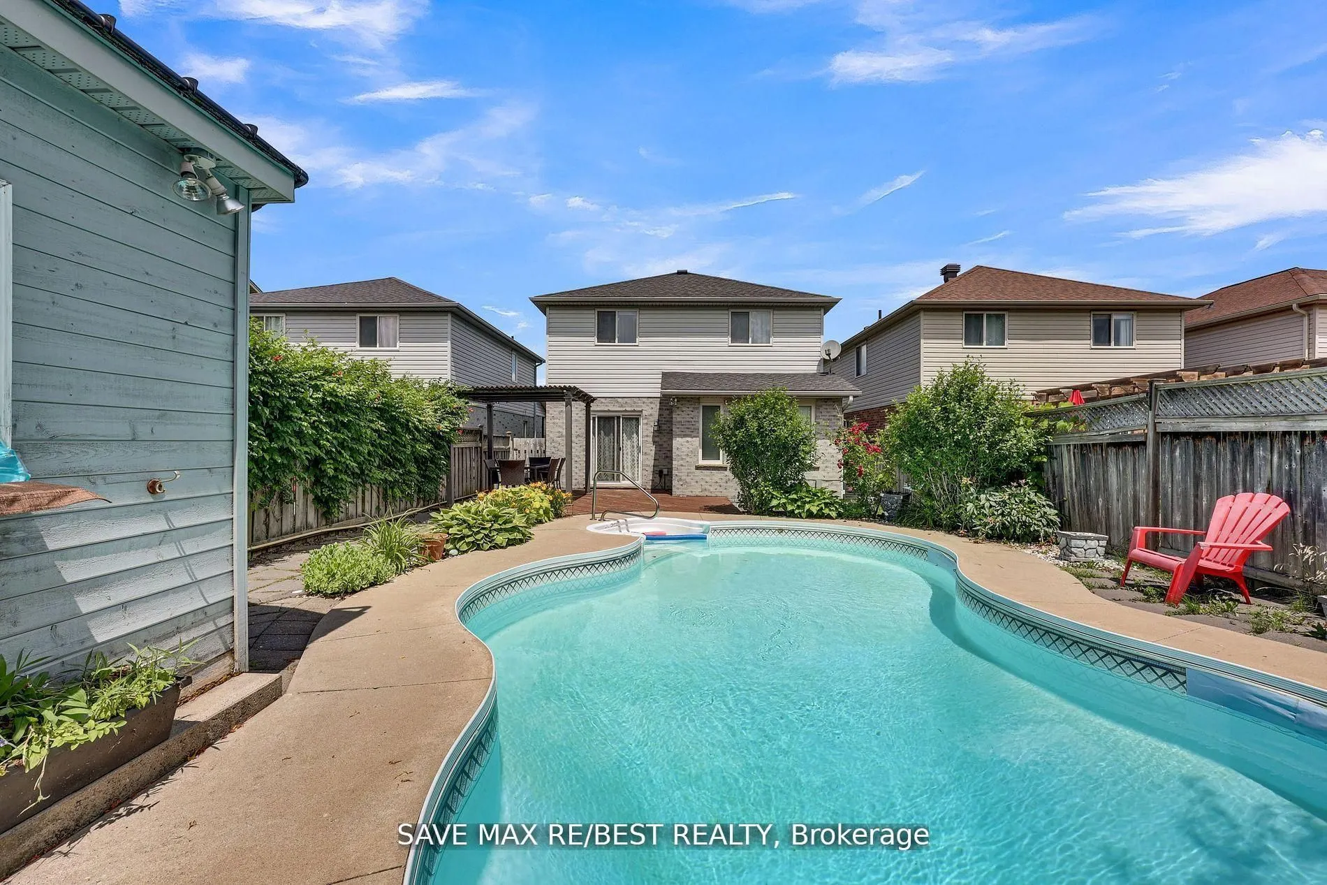 1143 BLACKMAPLE Drive