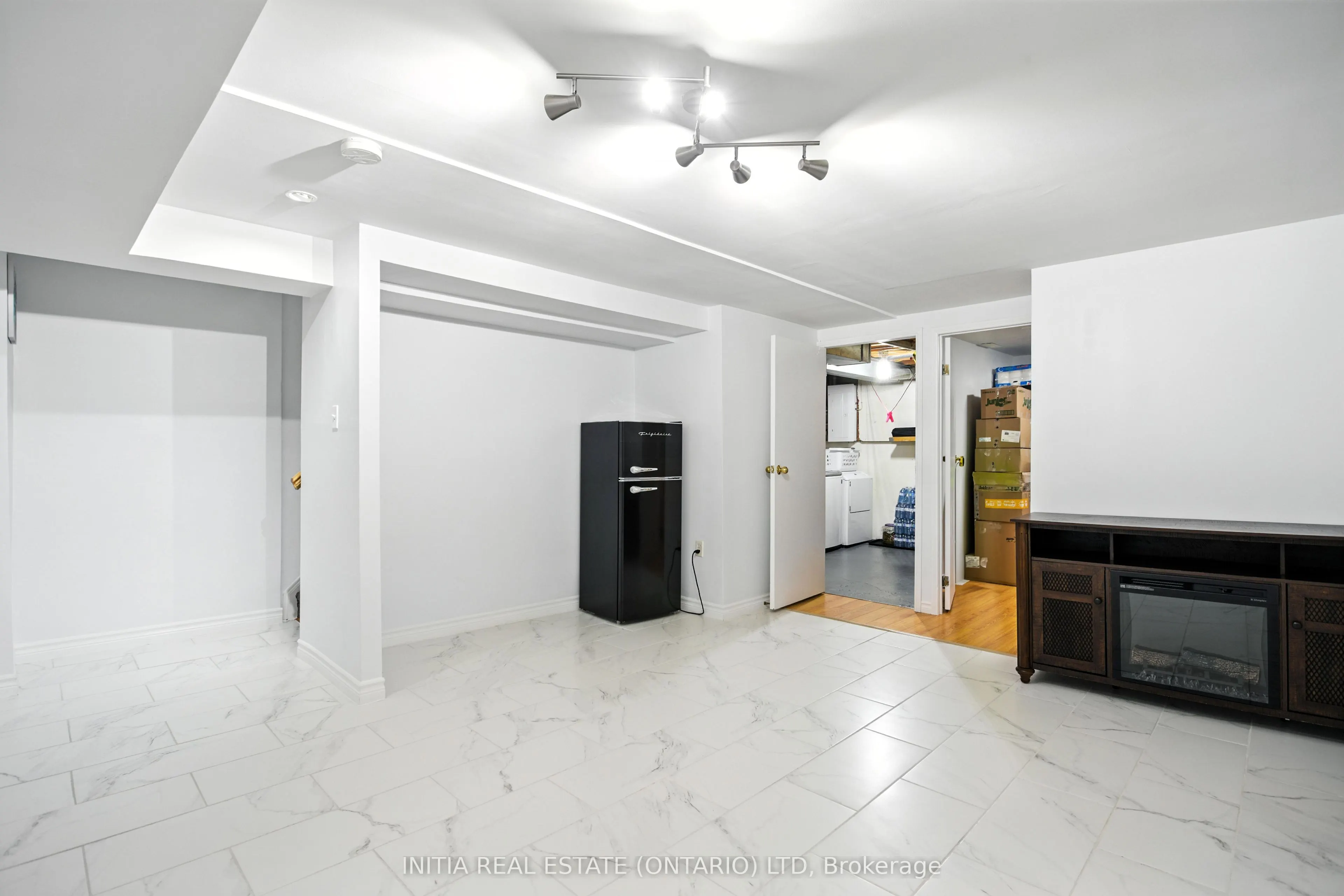 1725 Ernest Avenue, #58