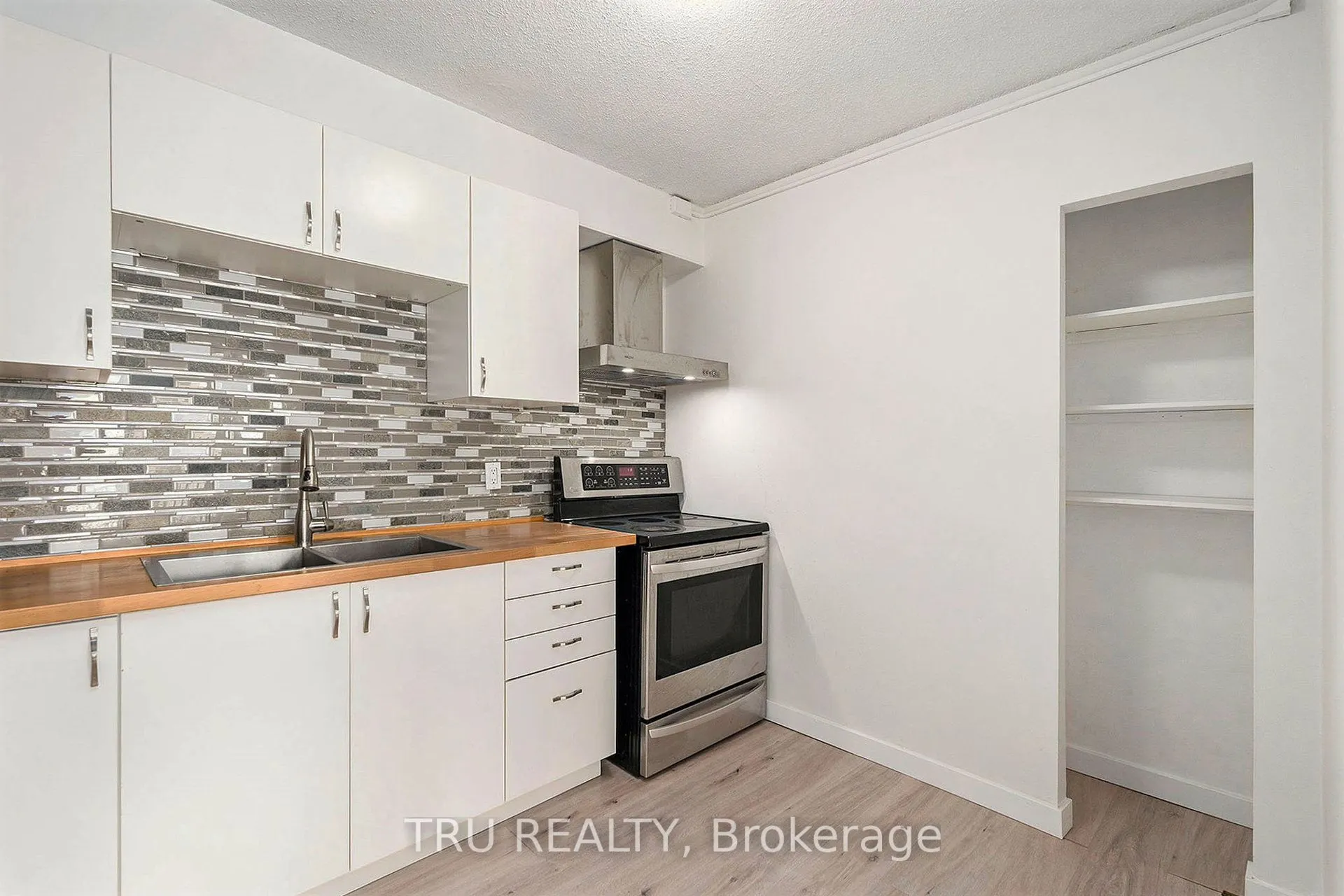 1380 Prince of Wales Drive, #2502