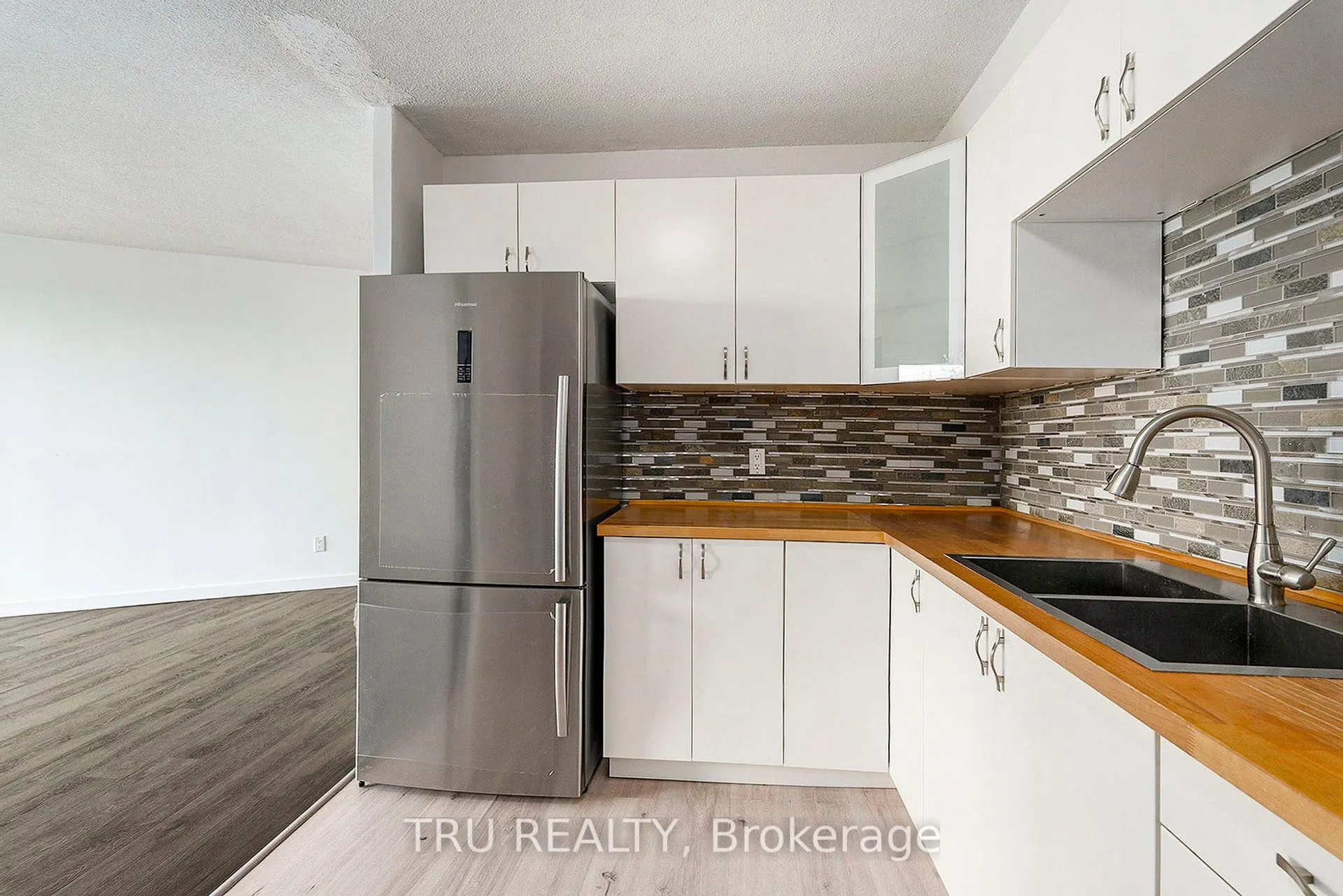 1380 Prince of Wales Drive, #2502