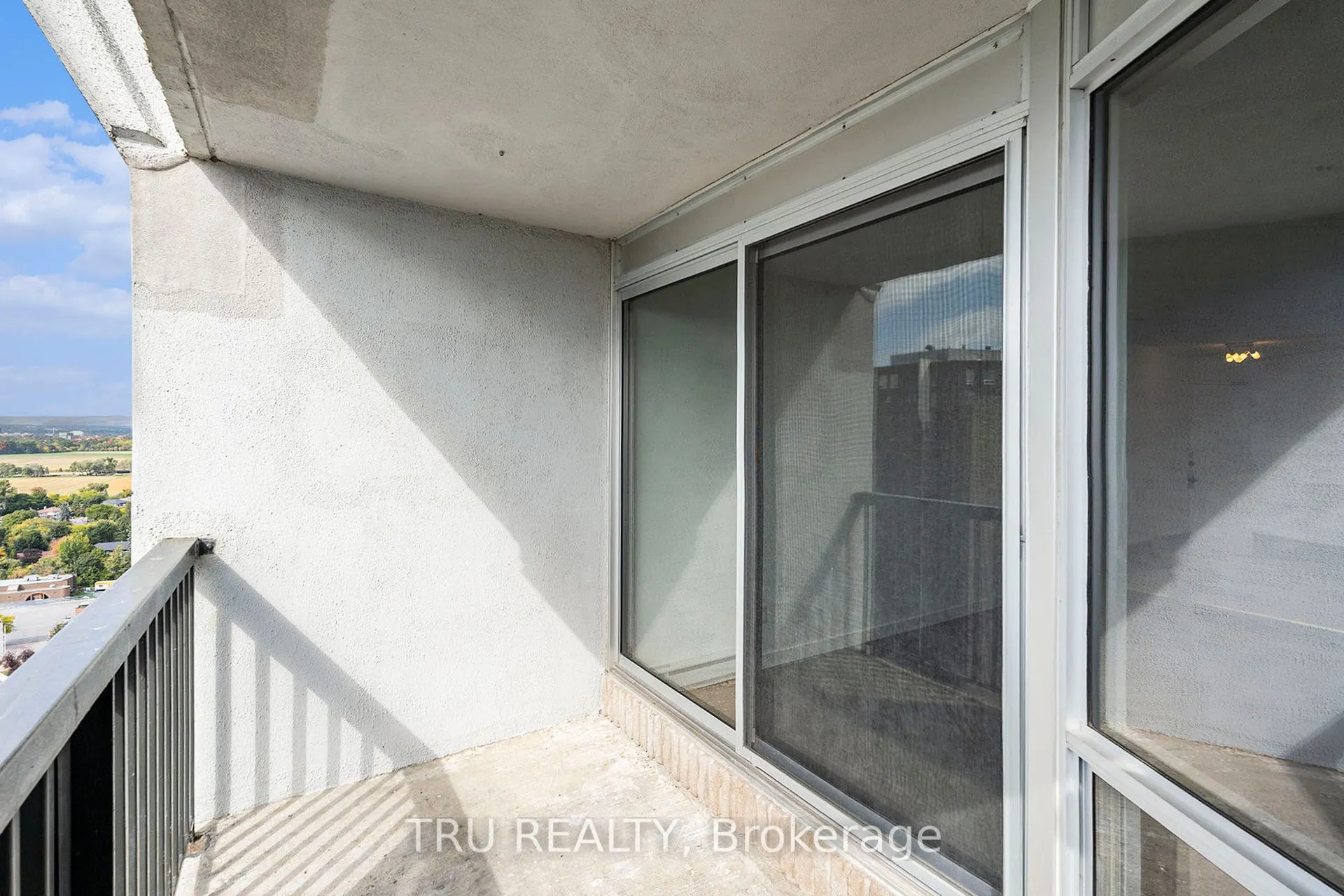 1380 Prince of Wales Drive, #2502