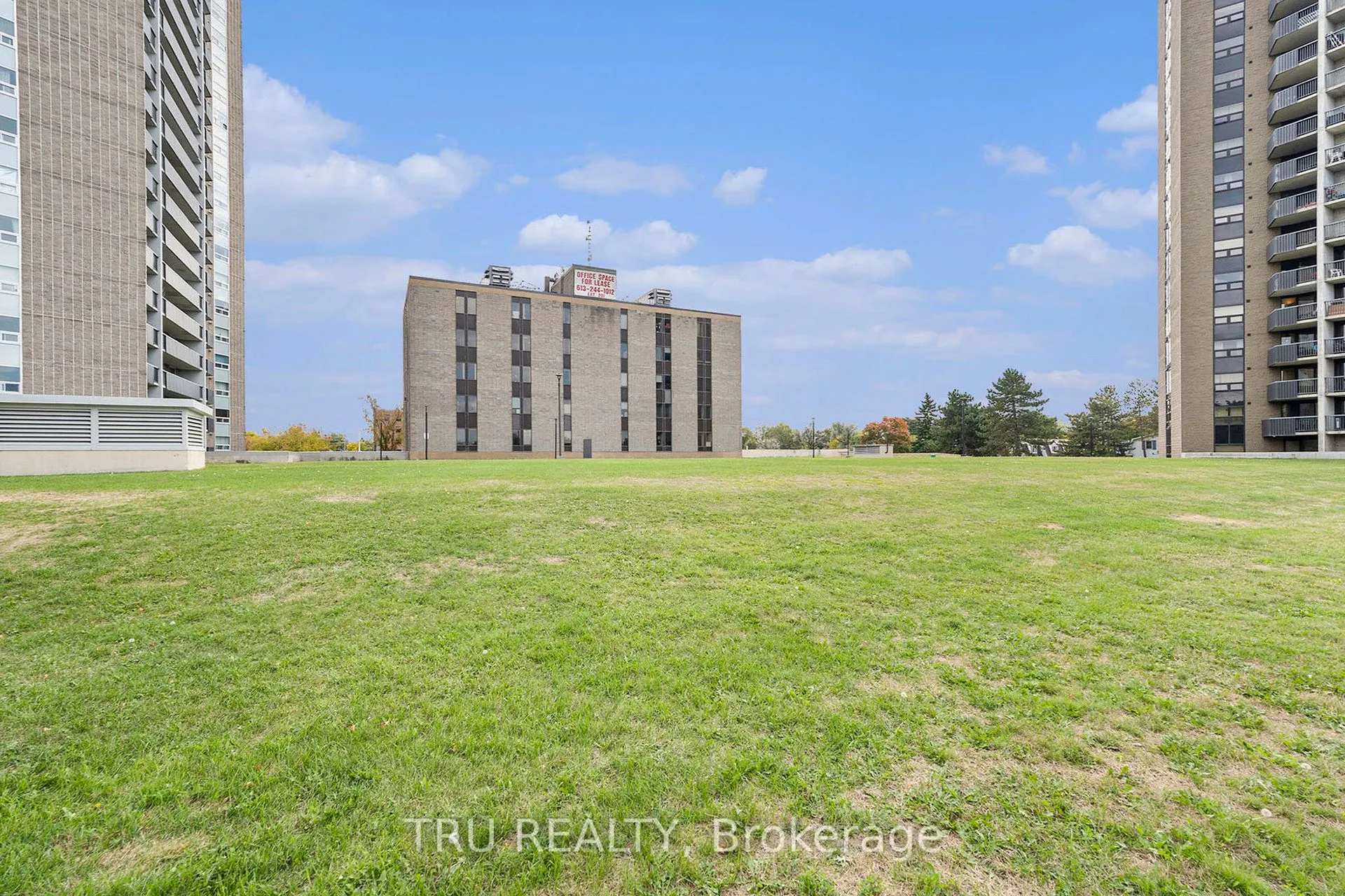 1380 Prince of Wales Drive, #2502