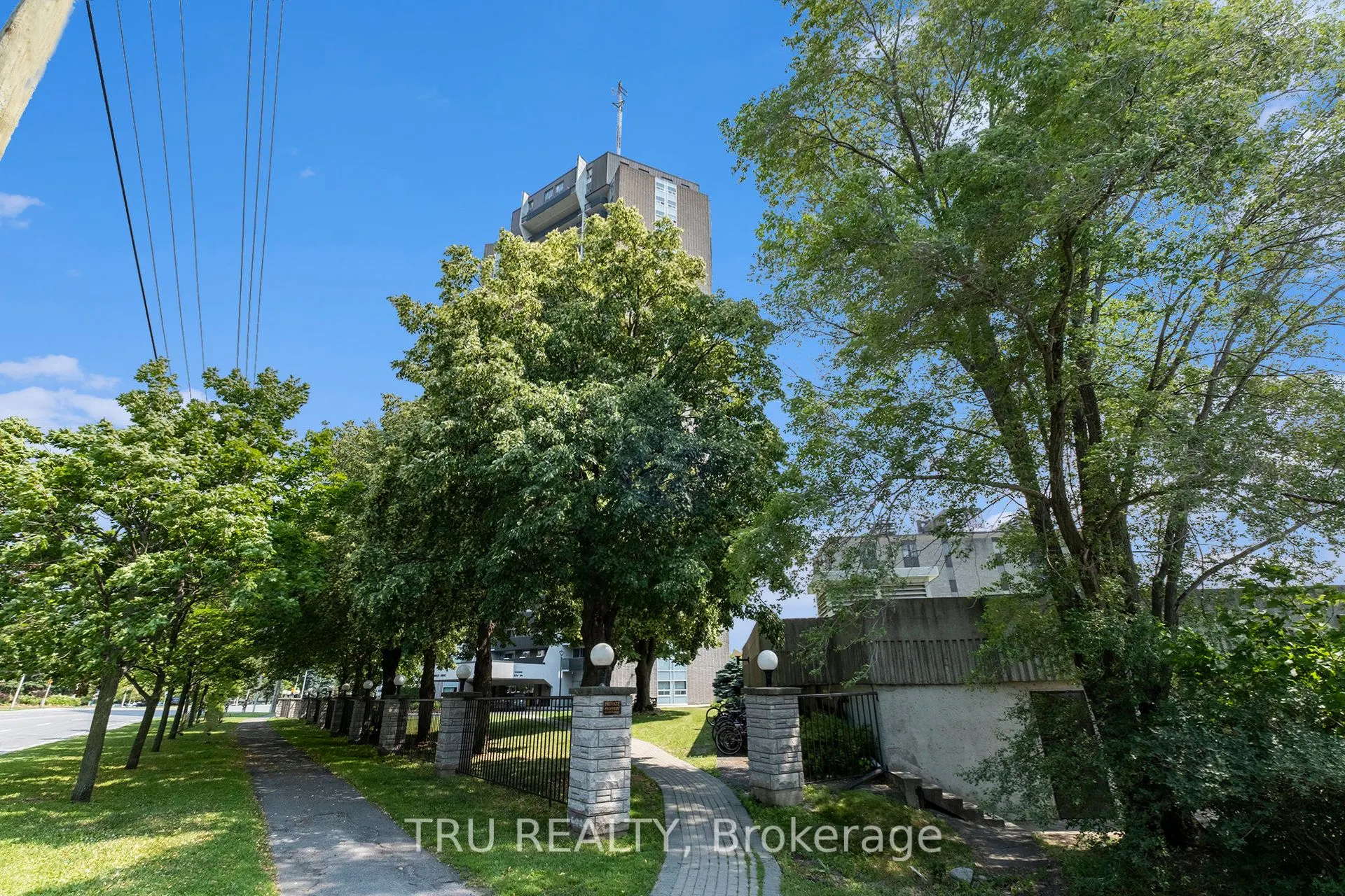 1380 Prince of Wales Drive, #2502