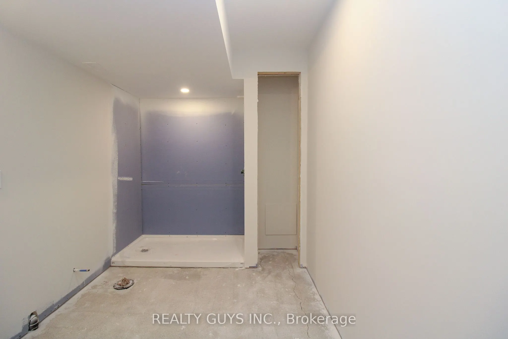 322 Cullen Trail