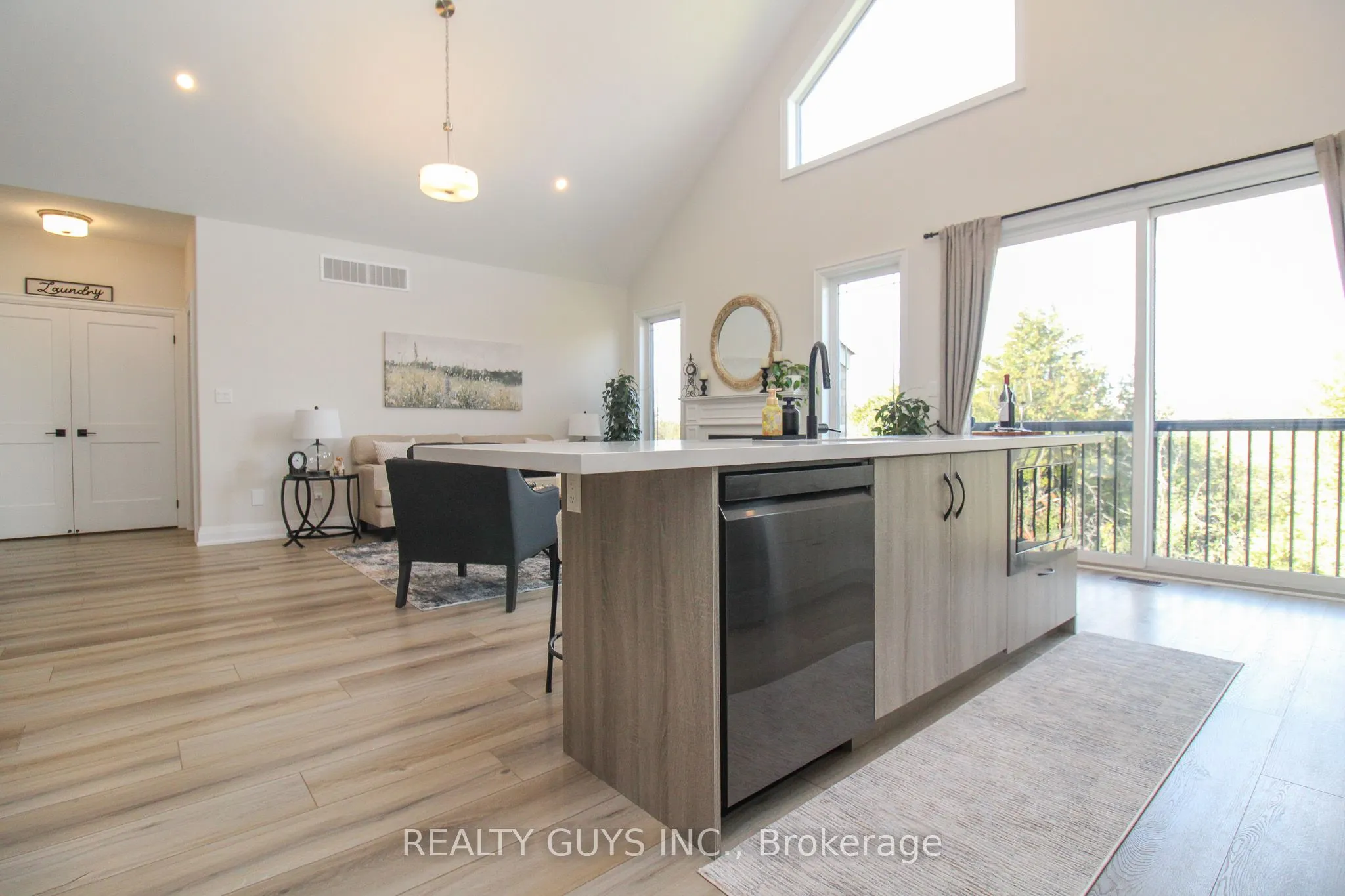 322 Cullen Trail