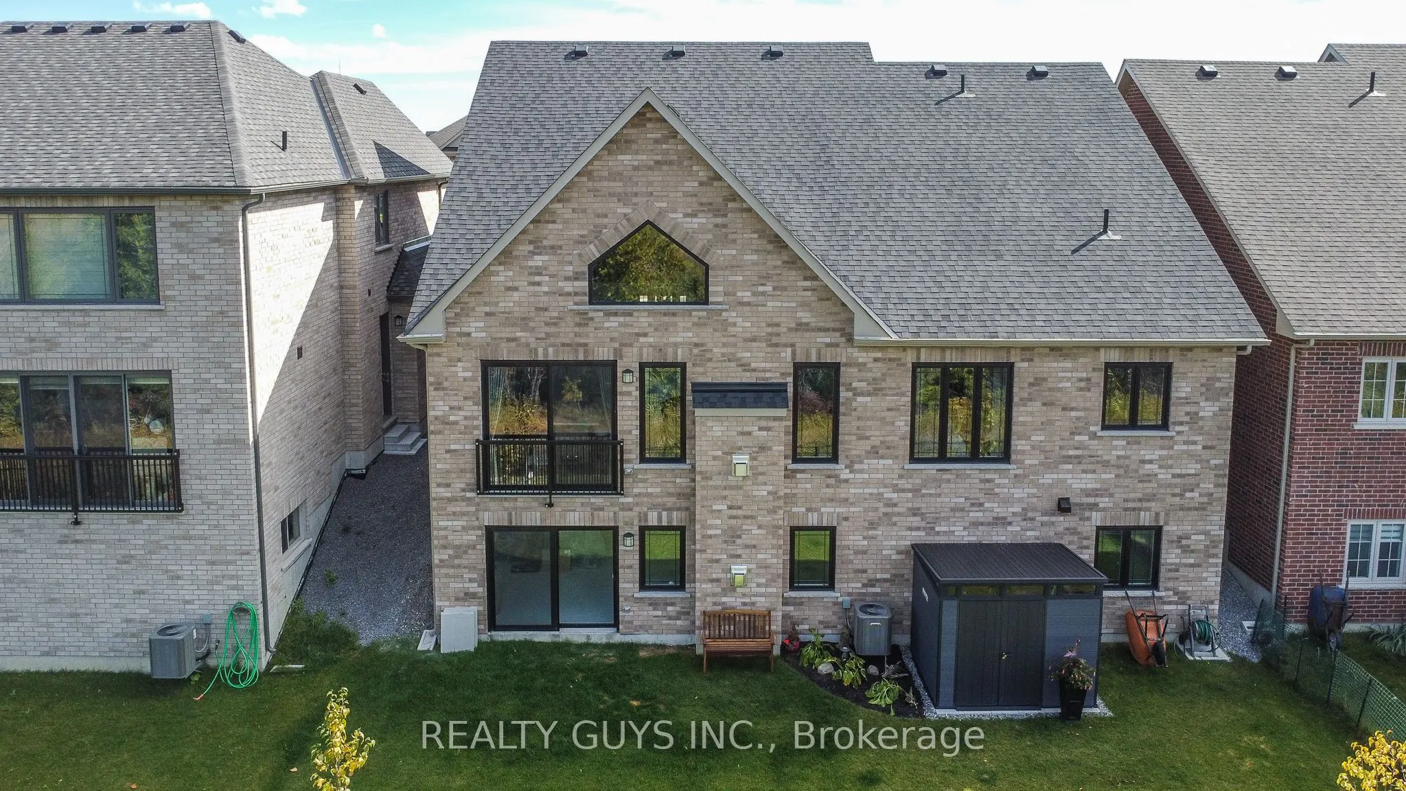 322 Cullen Trail